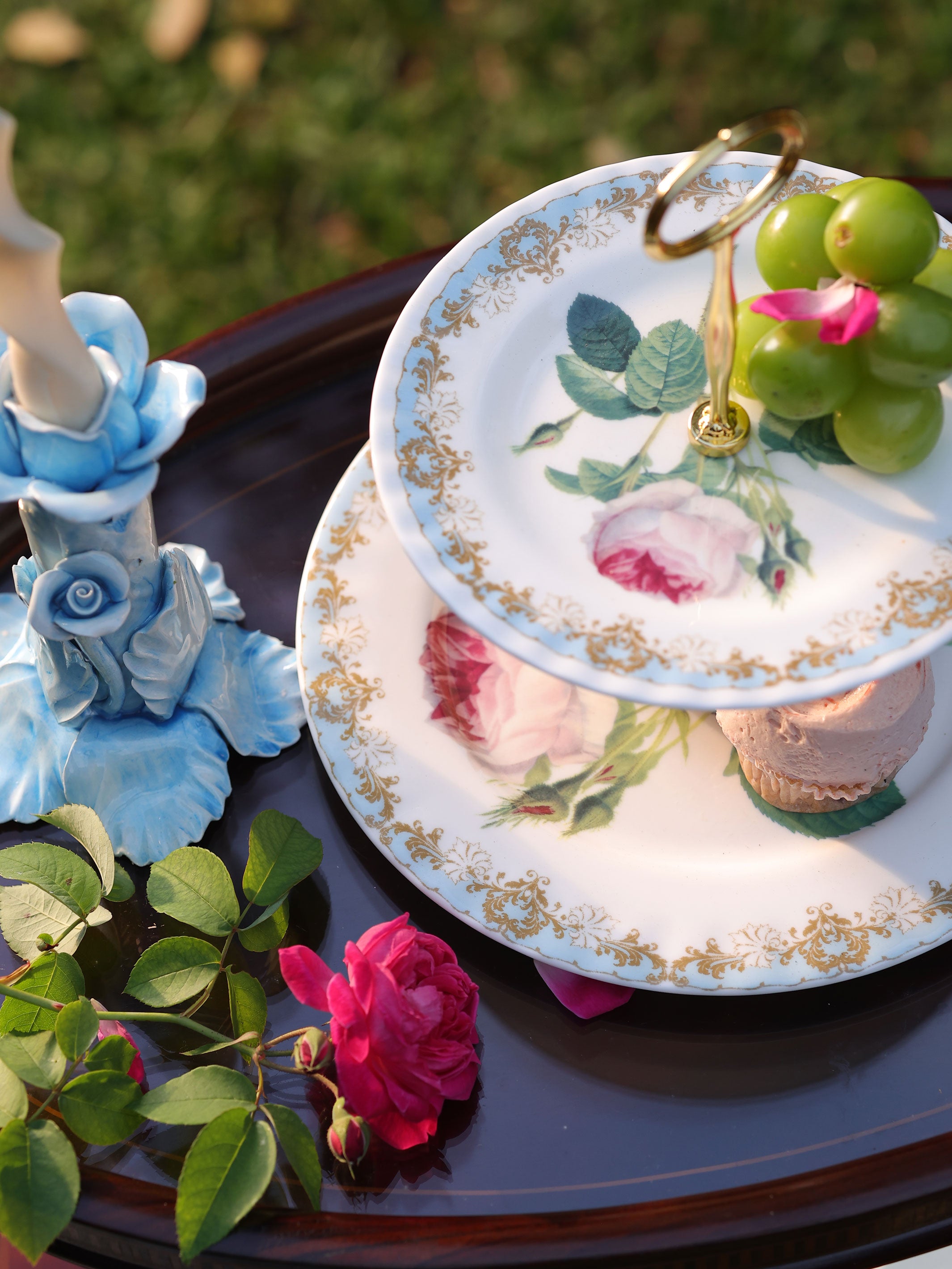 Vintage Rose Two Tier Cake Stand Gift Box