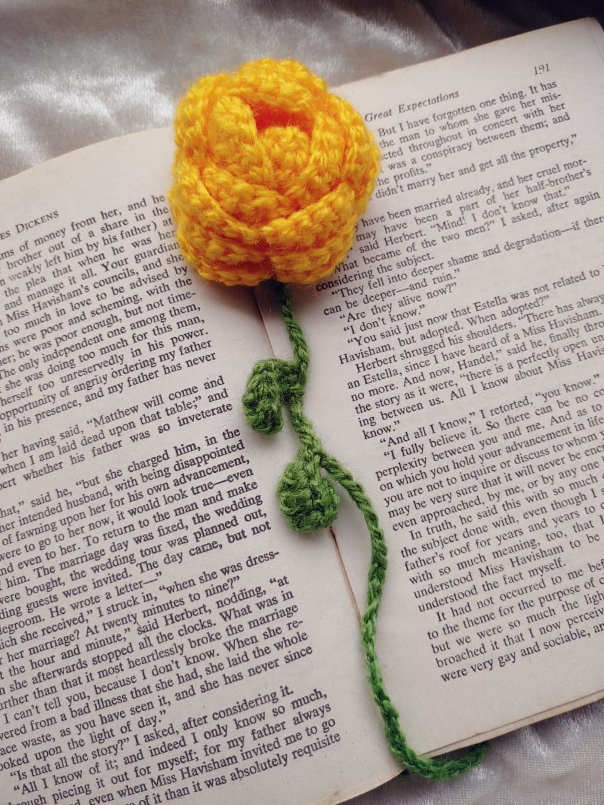 Book mark - Crochet Rose