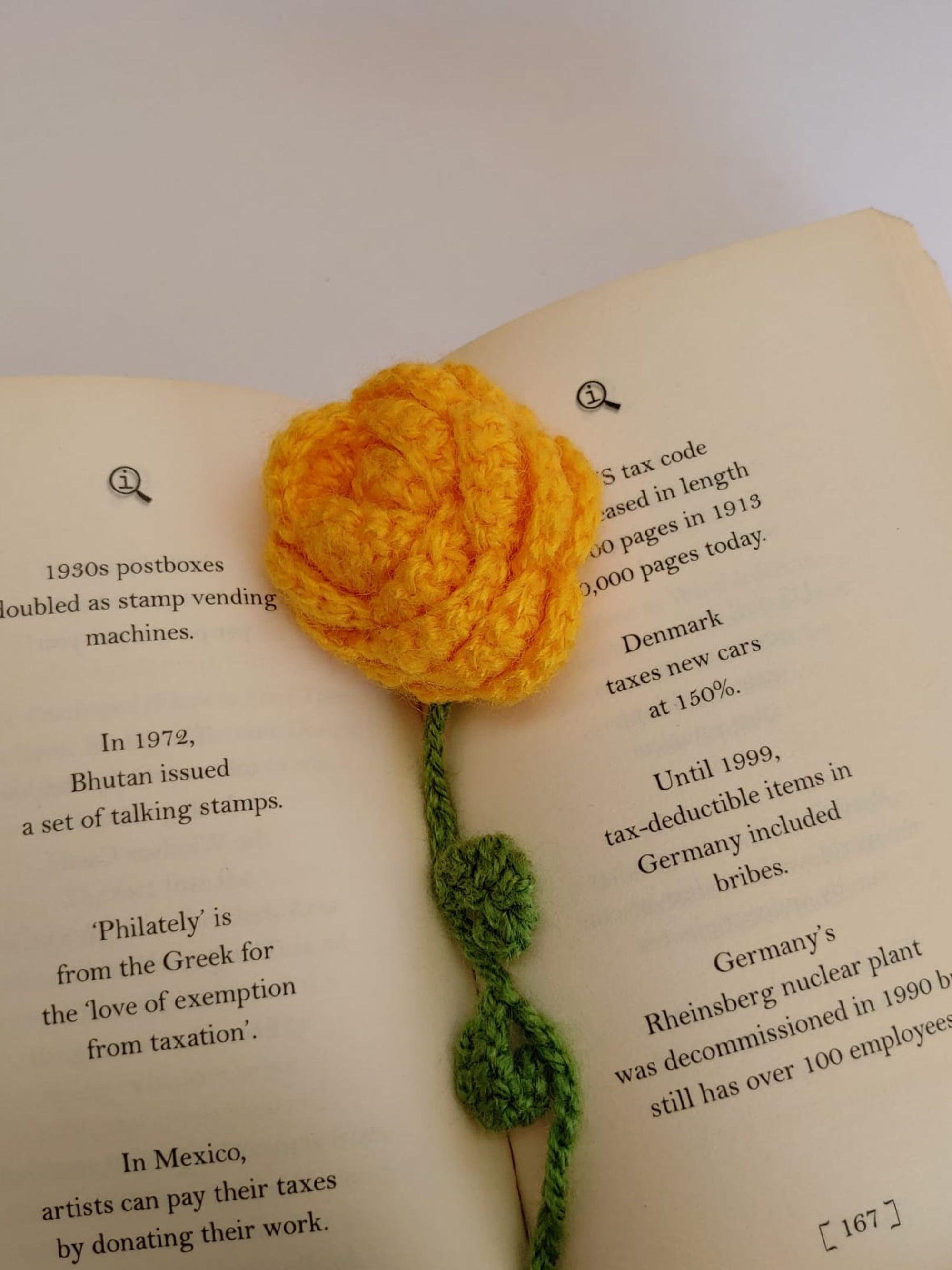Book mark - Crochet Rose