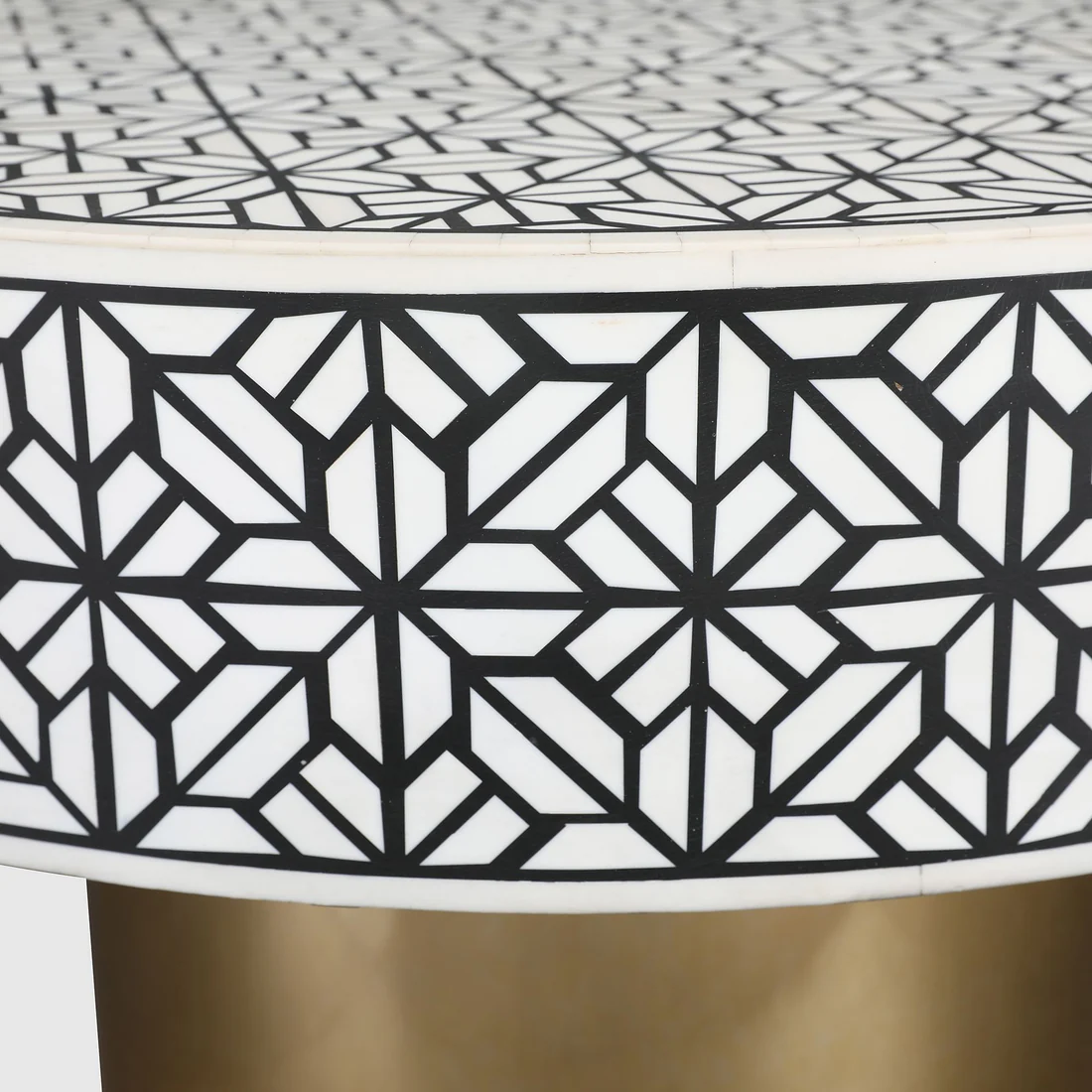 Ossein Iron New Center Table in Black & White Colour