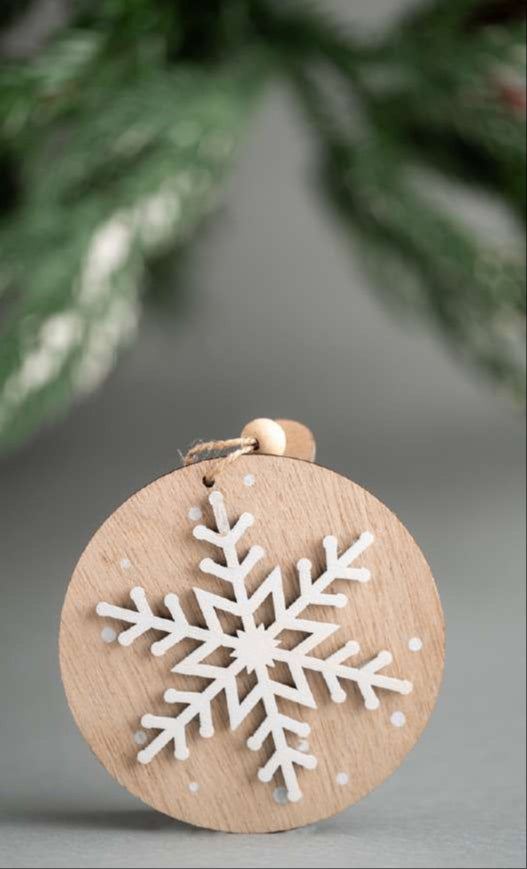 Round Wooden Hanging Ornament with White Snowflake_CC37