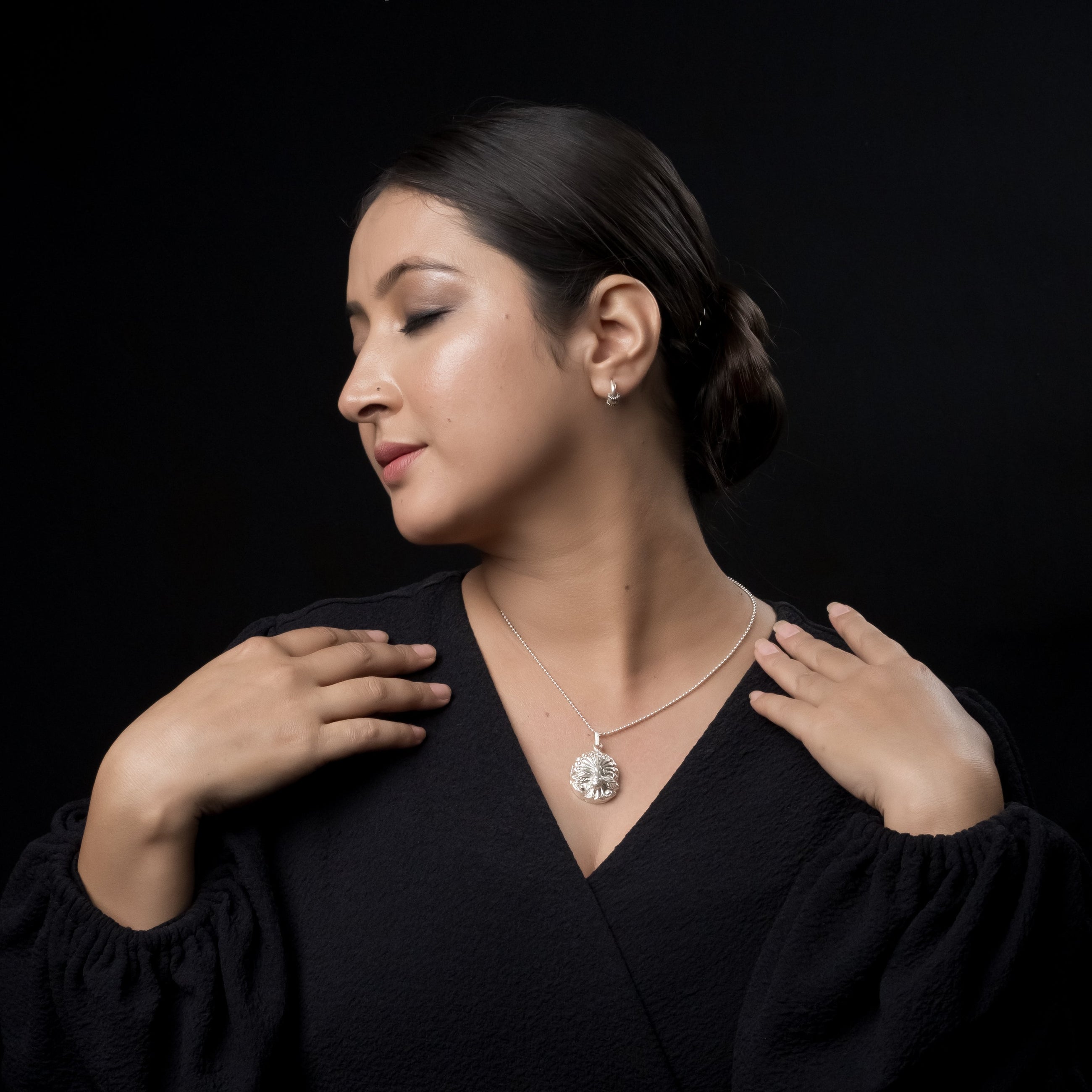 Morika Chain Pendent