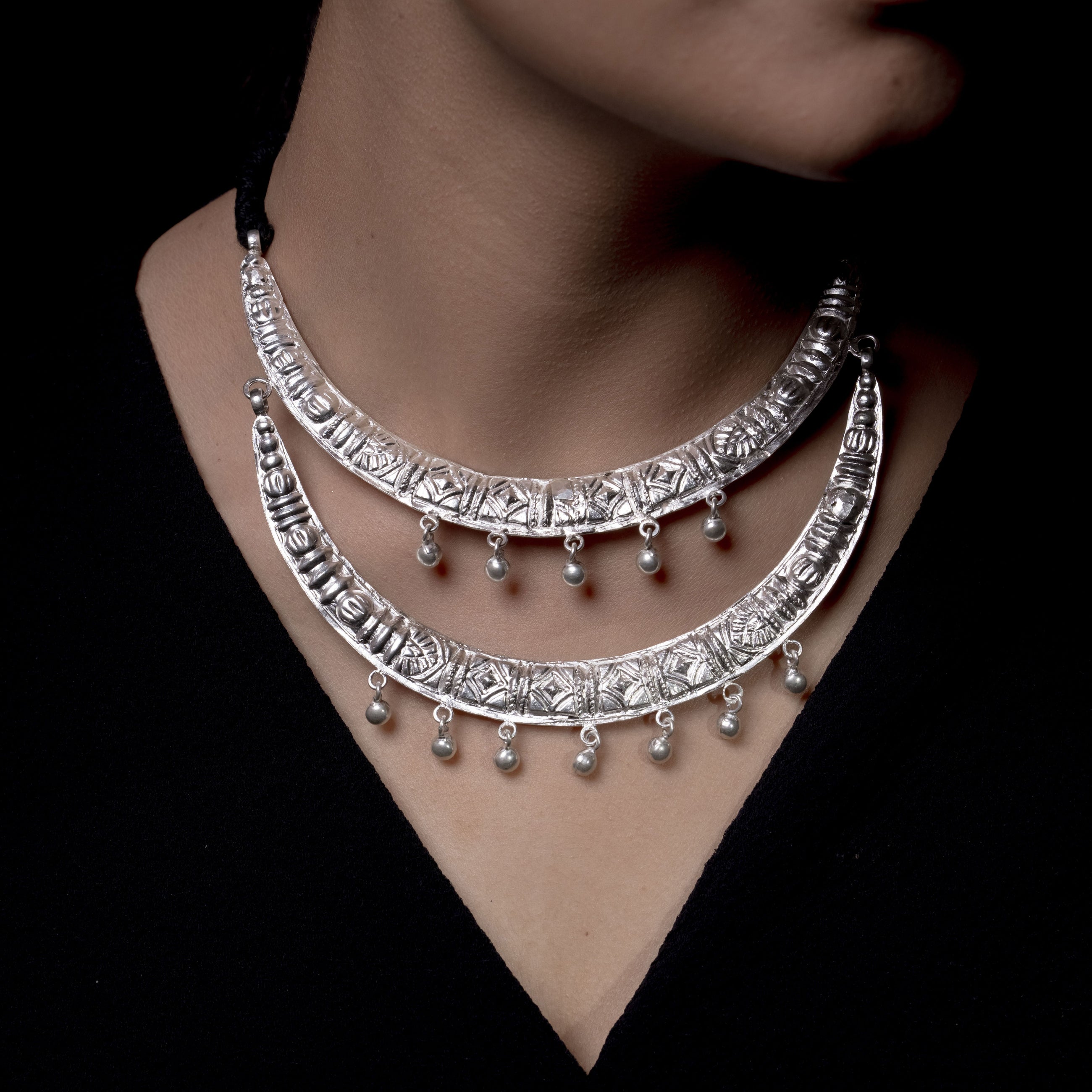 Rooh Hasuli Silver Choker