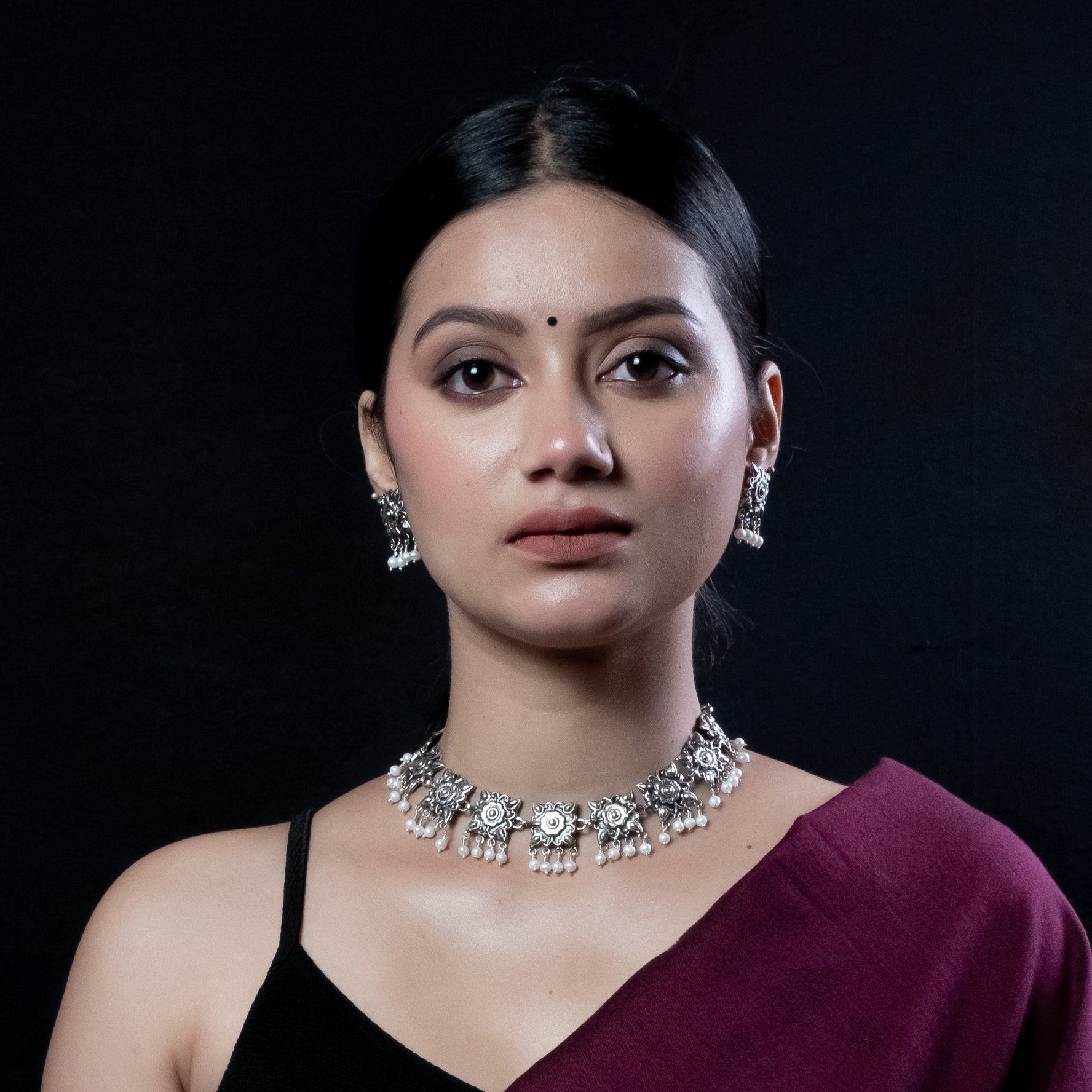 Silver Choker - Gulhar guluband