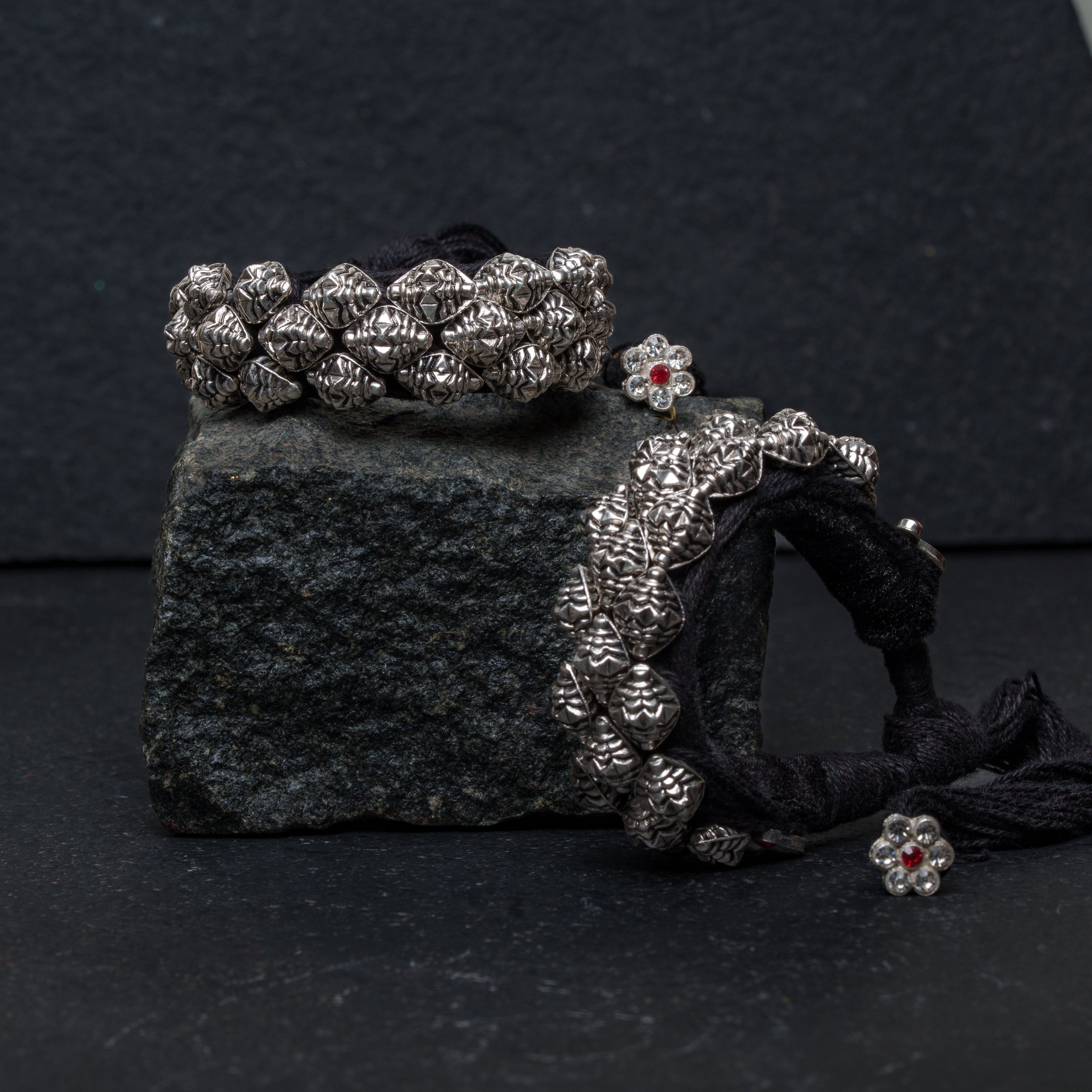 Tilhari Pahuchi Silver Bracelet (pair)