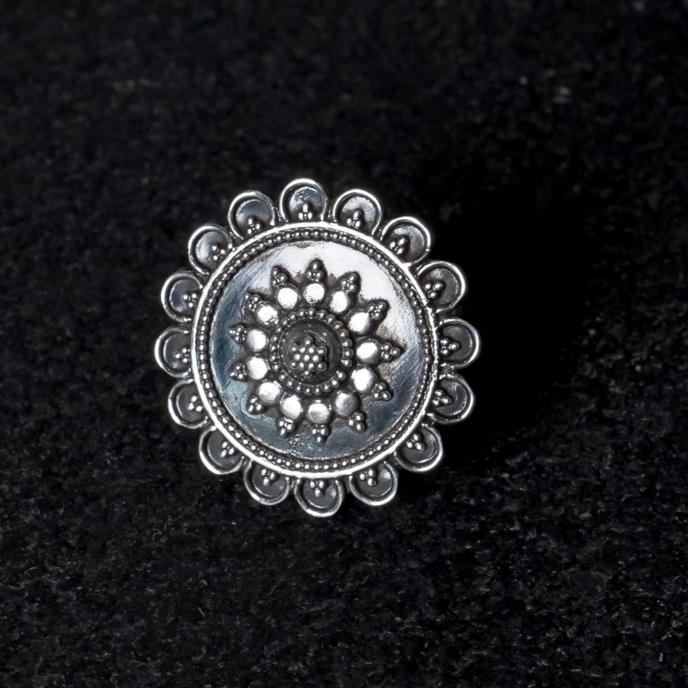 Gulbana Ring
