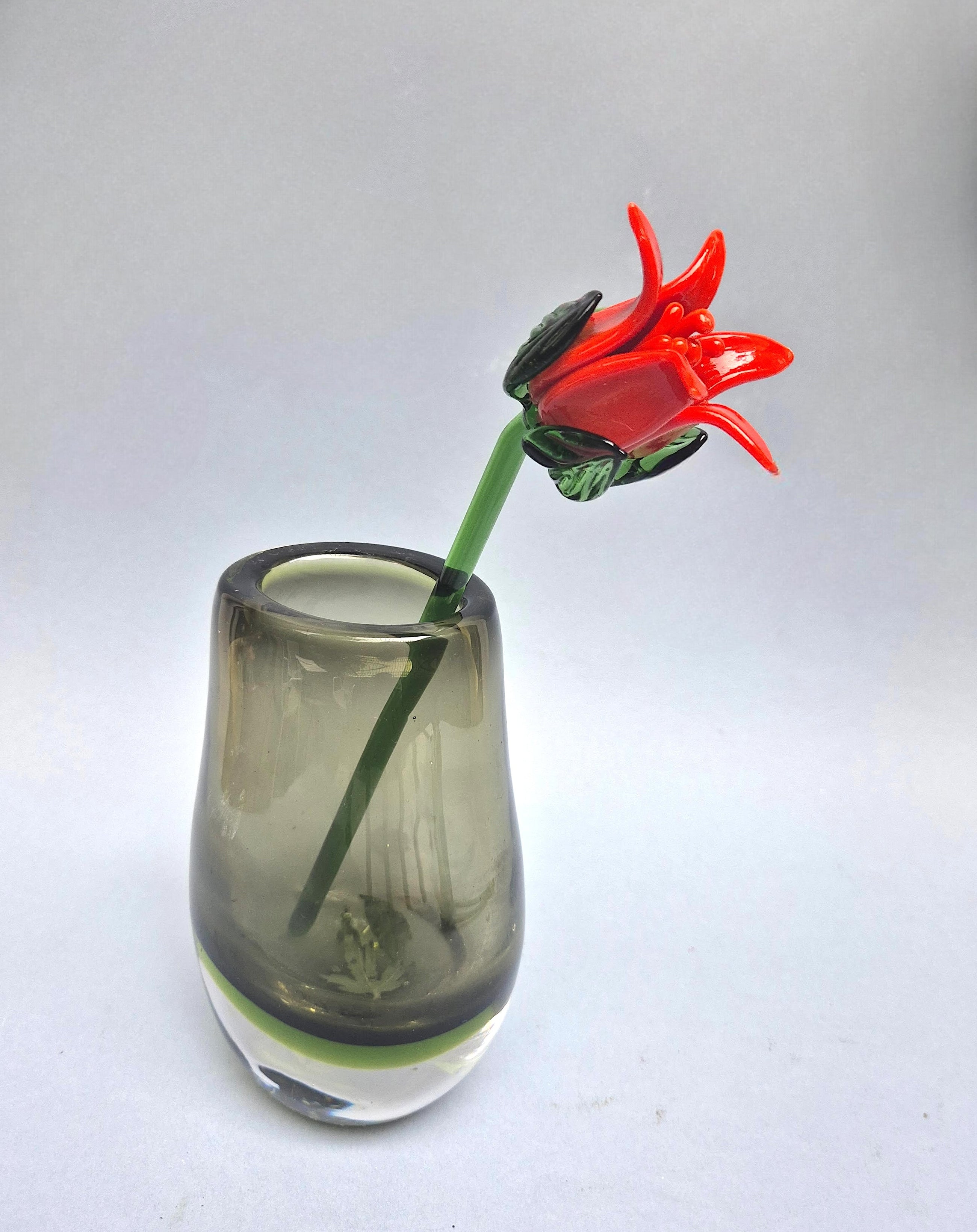 Tinsel Lily Glass Flower Stem - Red