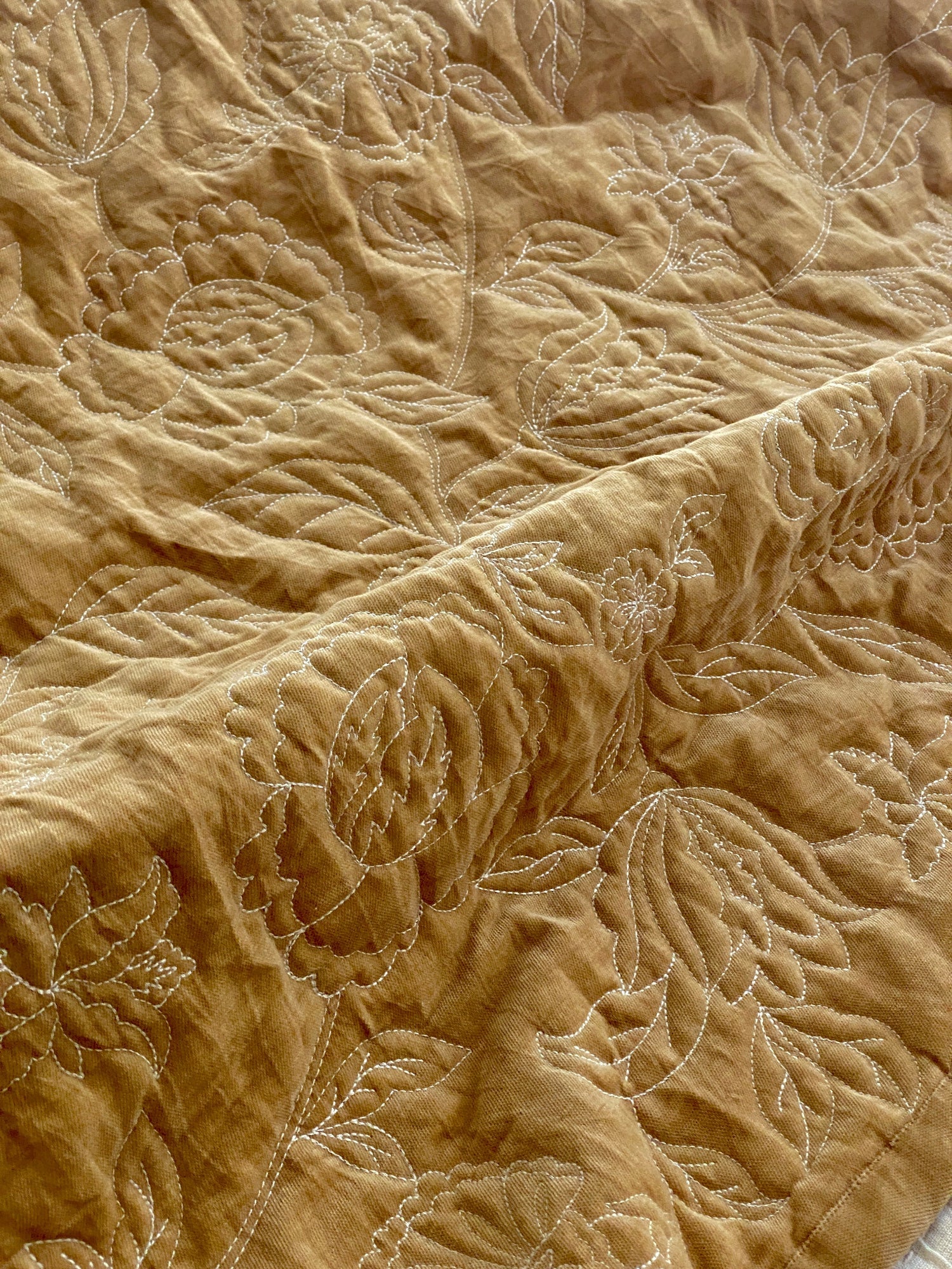 Rosabelle Chintz Sand Velvet Embroidered Quilt