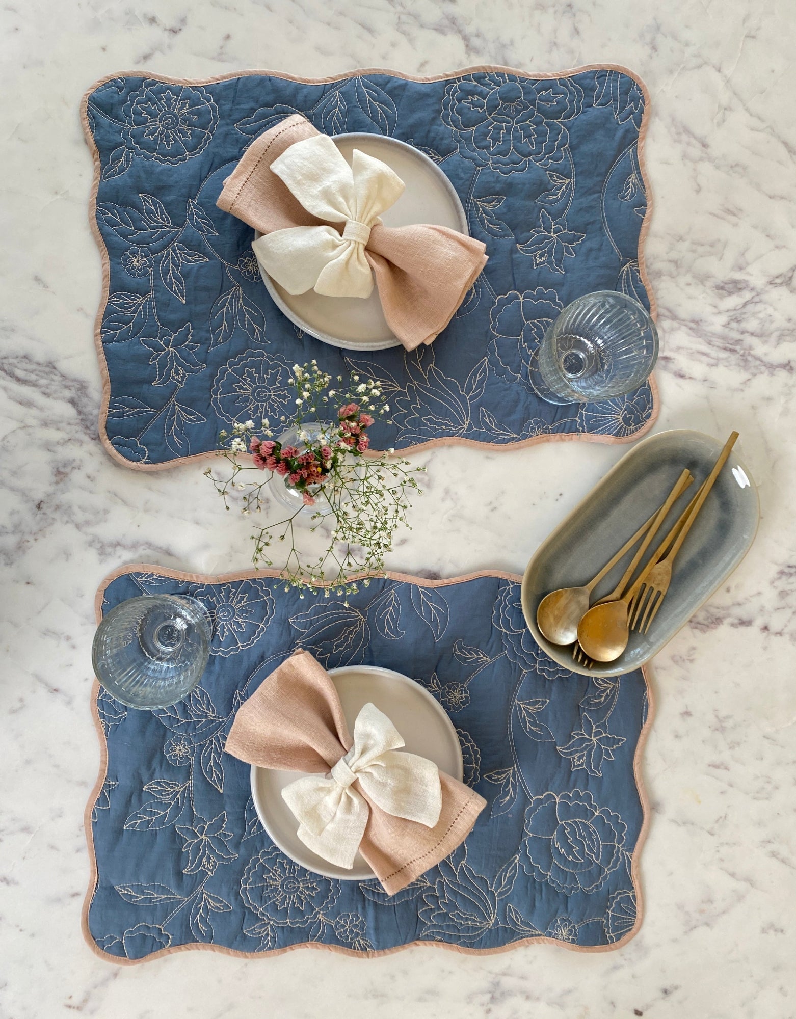 Rosabelle Chintz Azure Scallop Mats-Set of 2