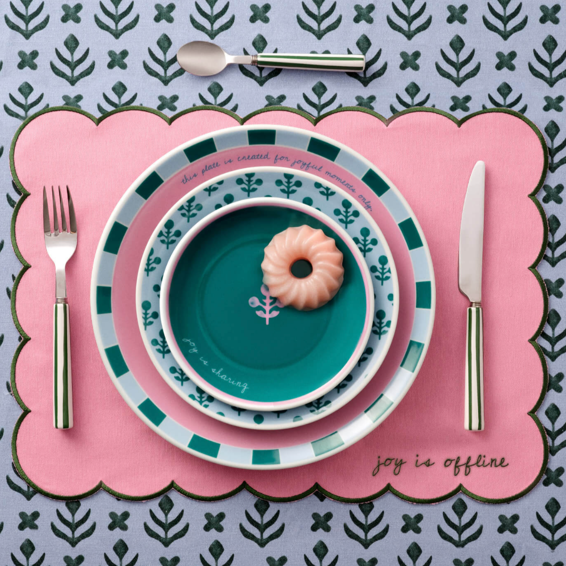 Joy Collection Nostalgia Dinner Plate (Set of 4)