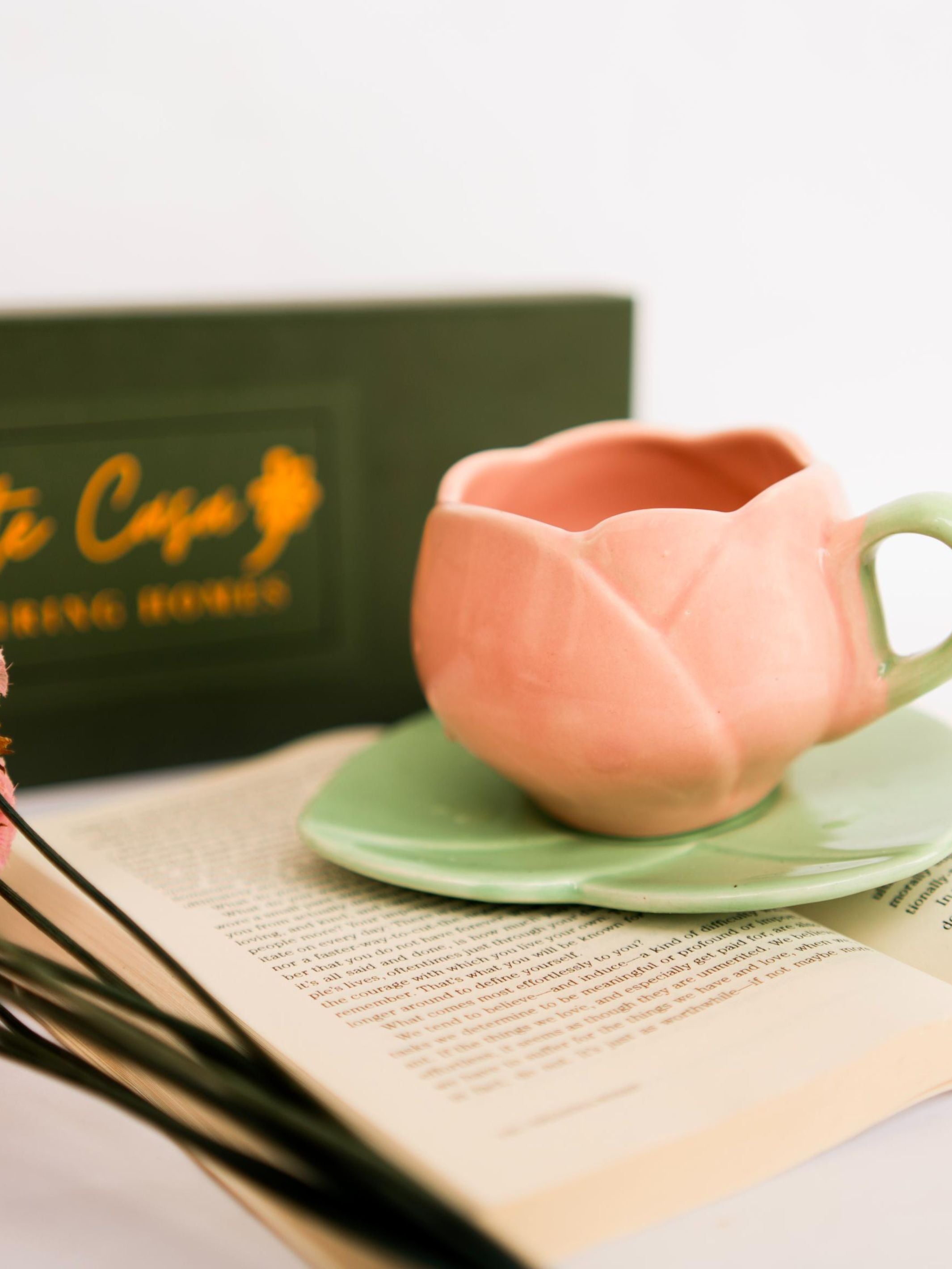 Tulip charm cup saucer-Pink