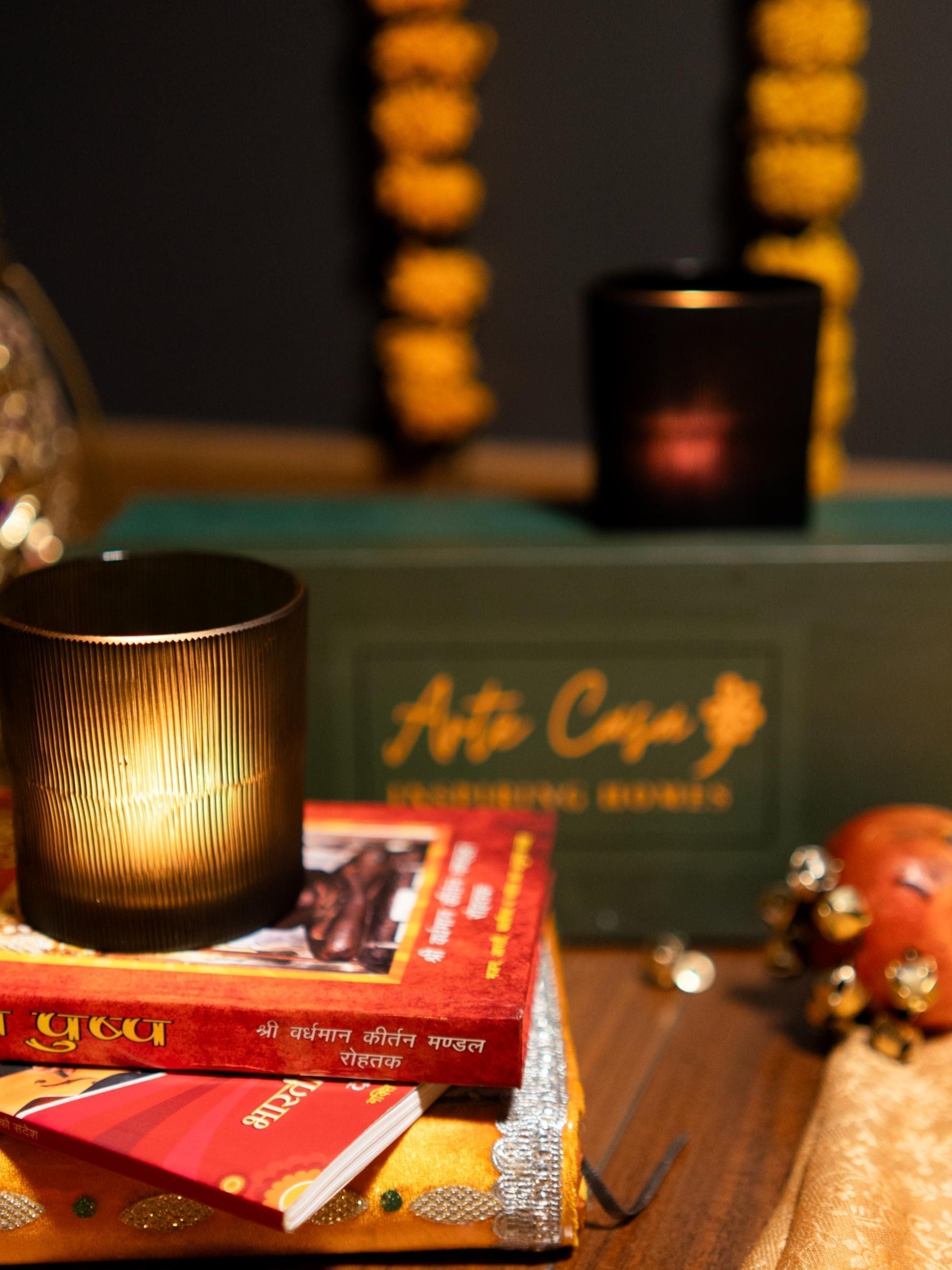 Ribbed radiance votives gift box