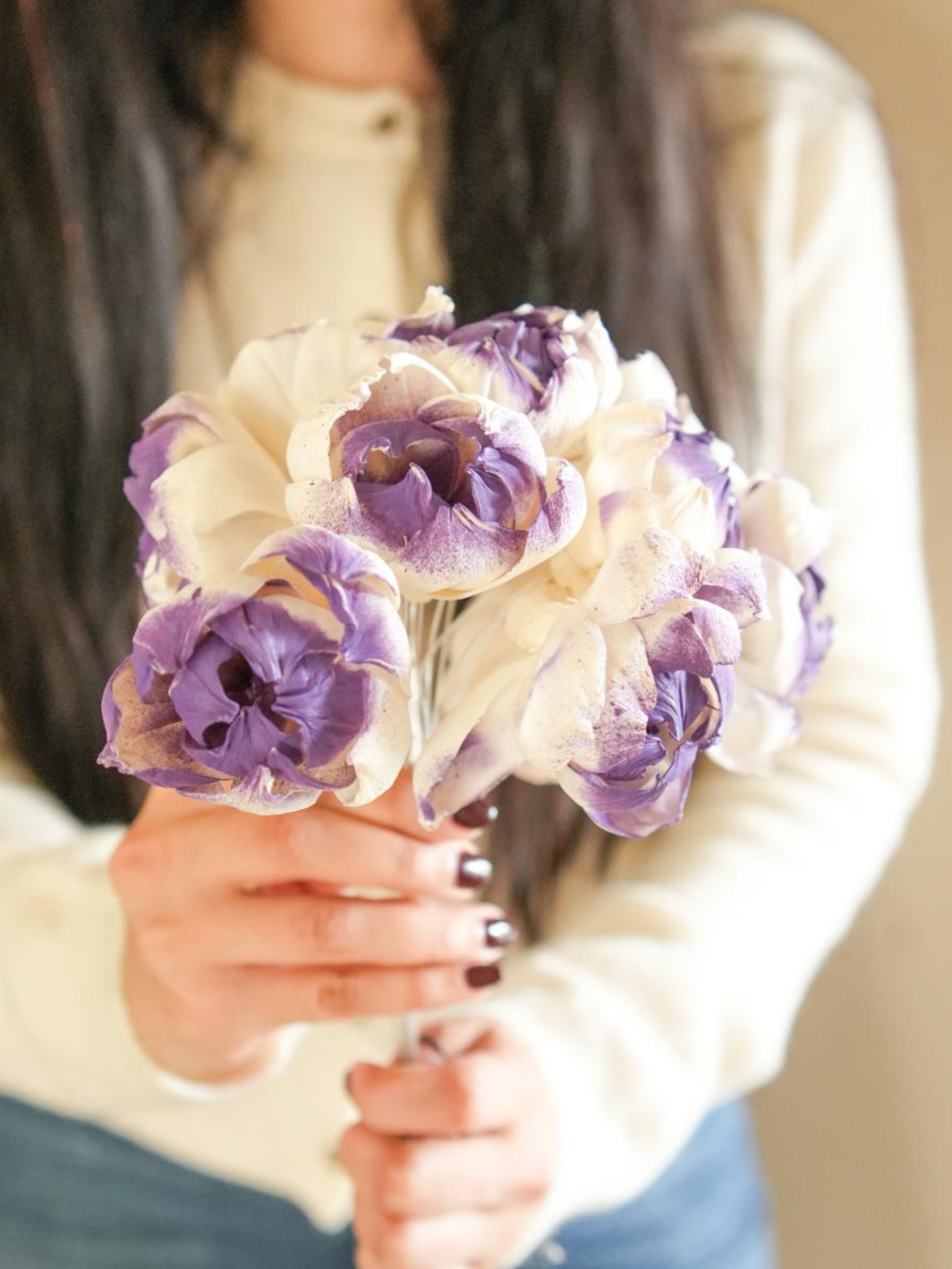 Dual shade sola peony-Purple and white