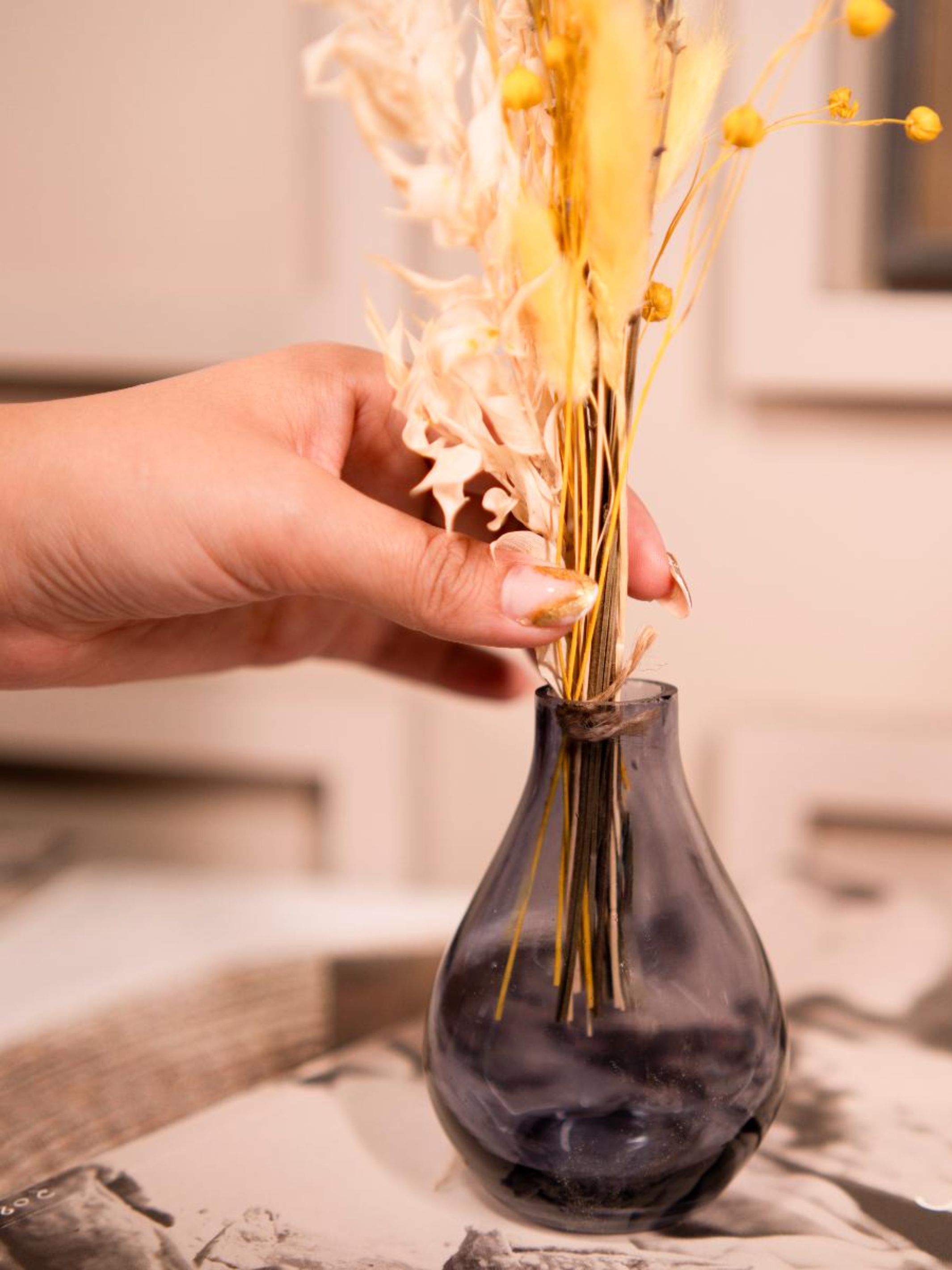 Indigo Elegance Vase with bunch