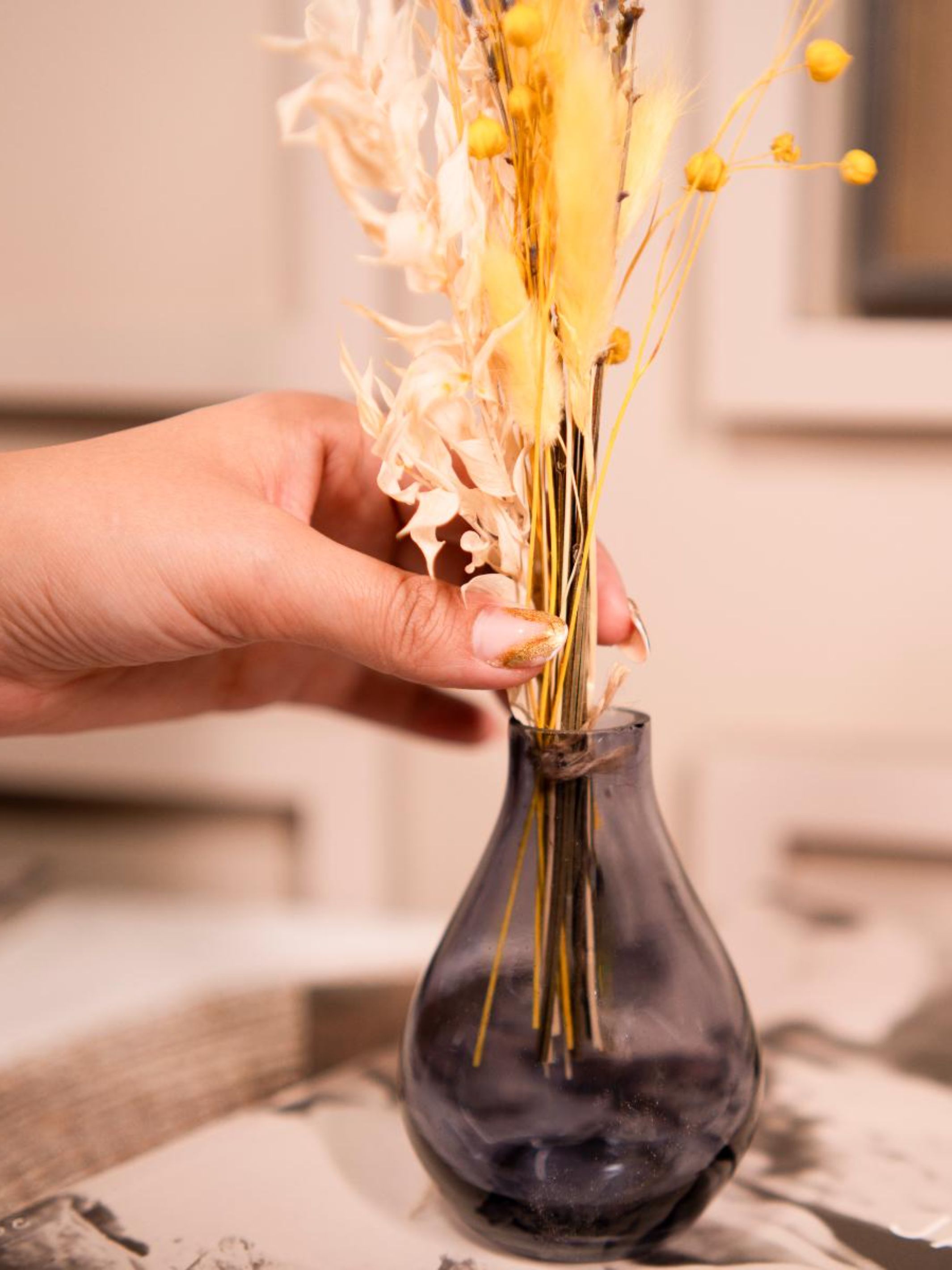 Indigo Elegance Vase with bunch