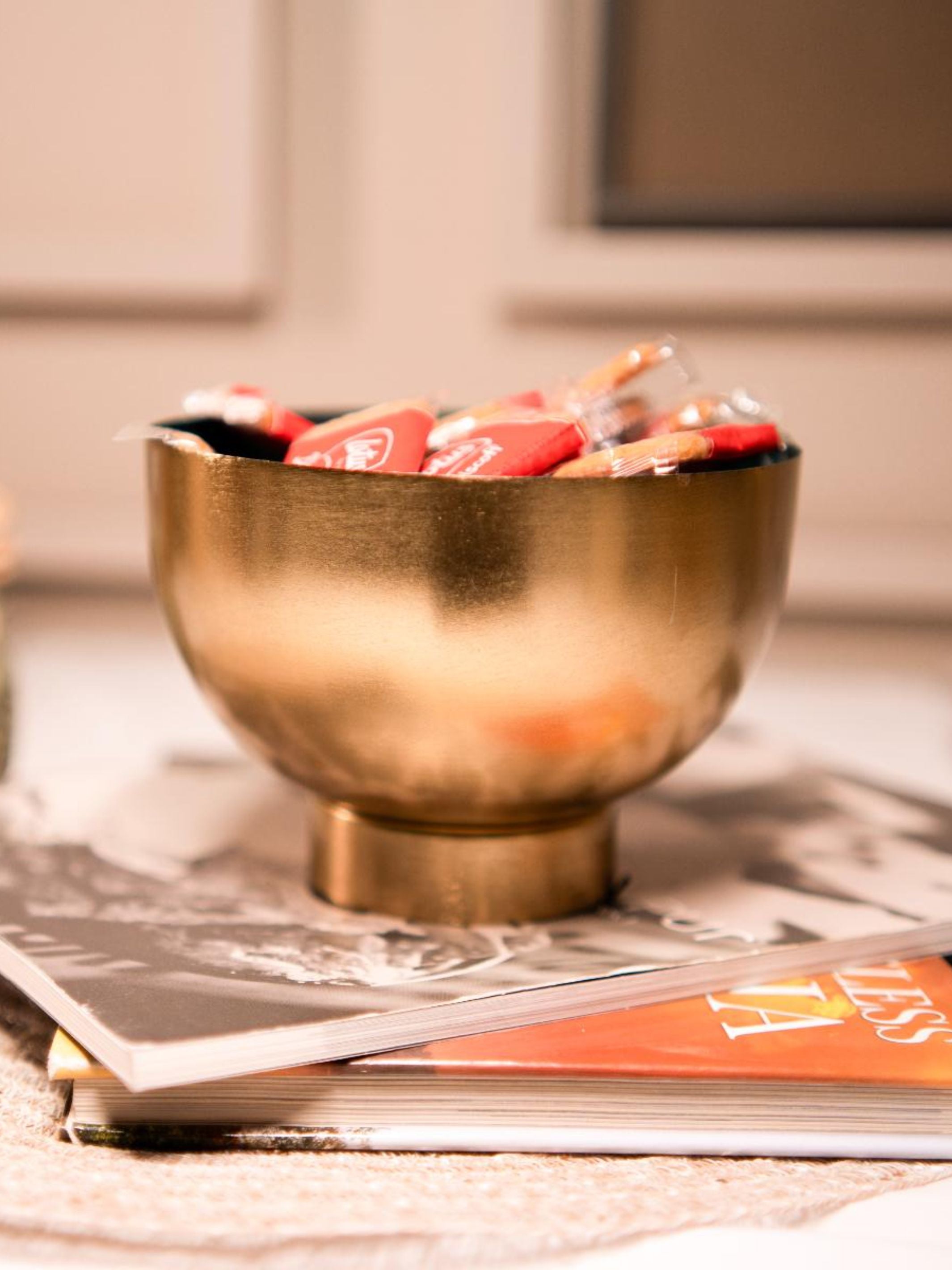 Dual Tone Delight Bowl