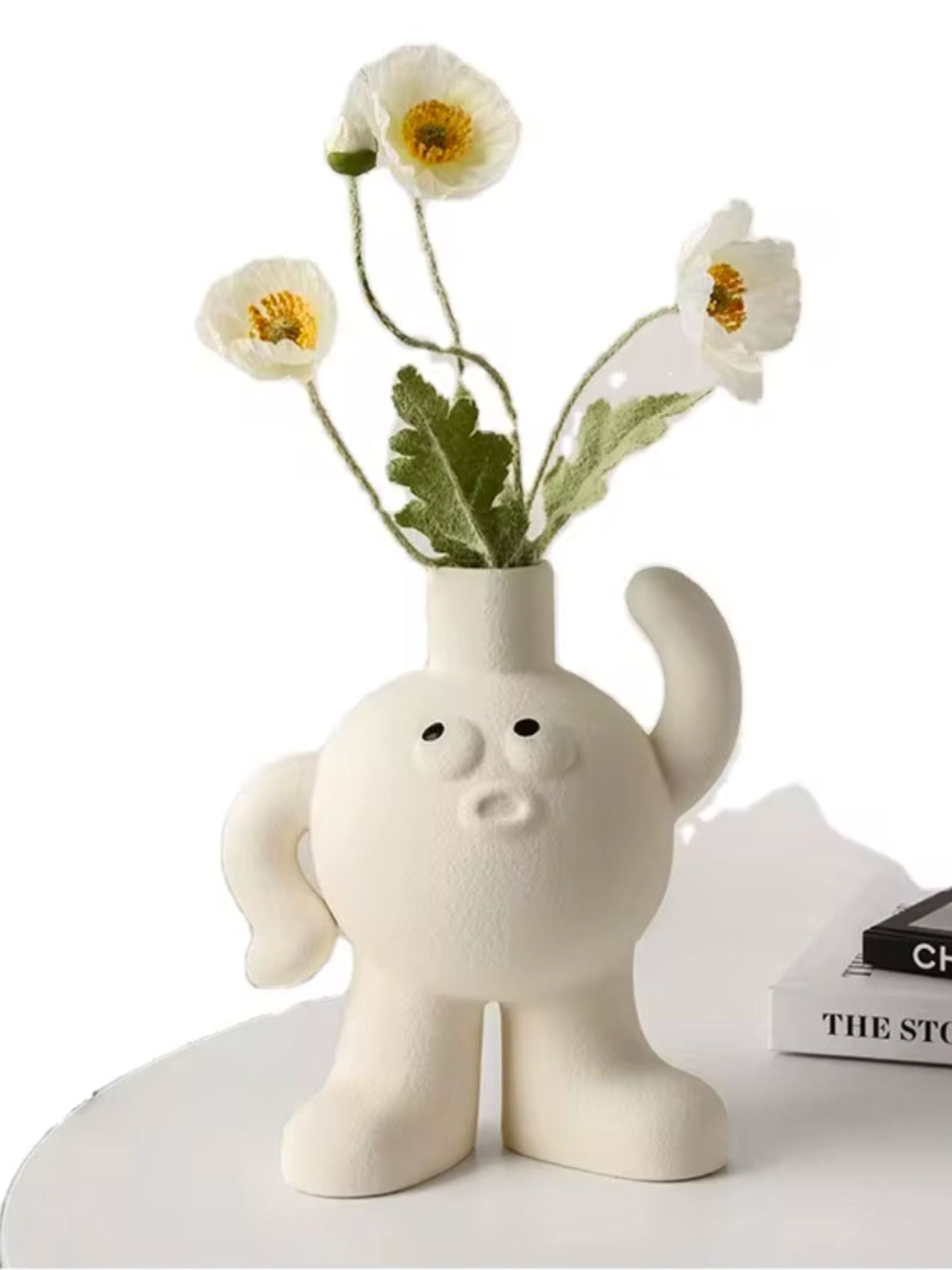Big feet Flower vase scratching the head