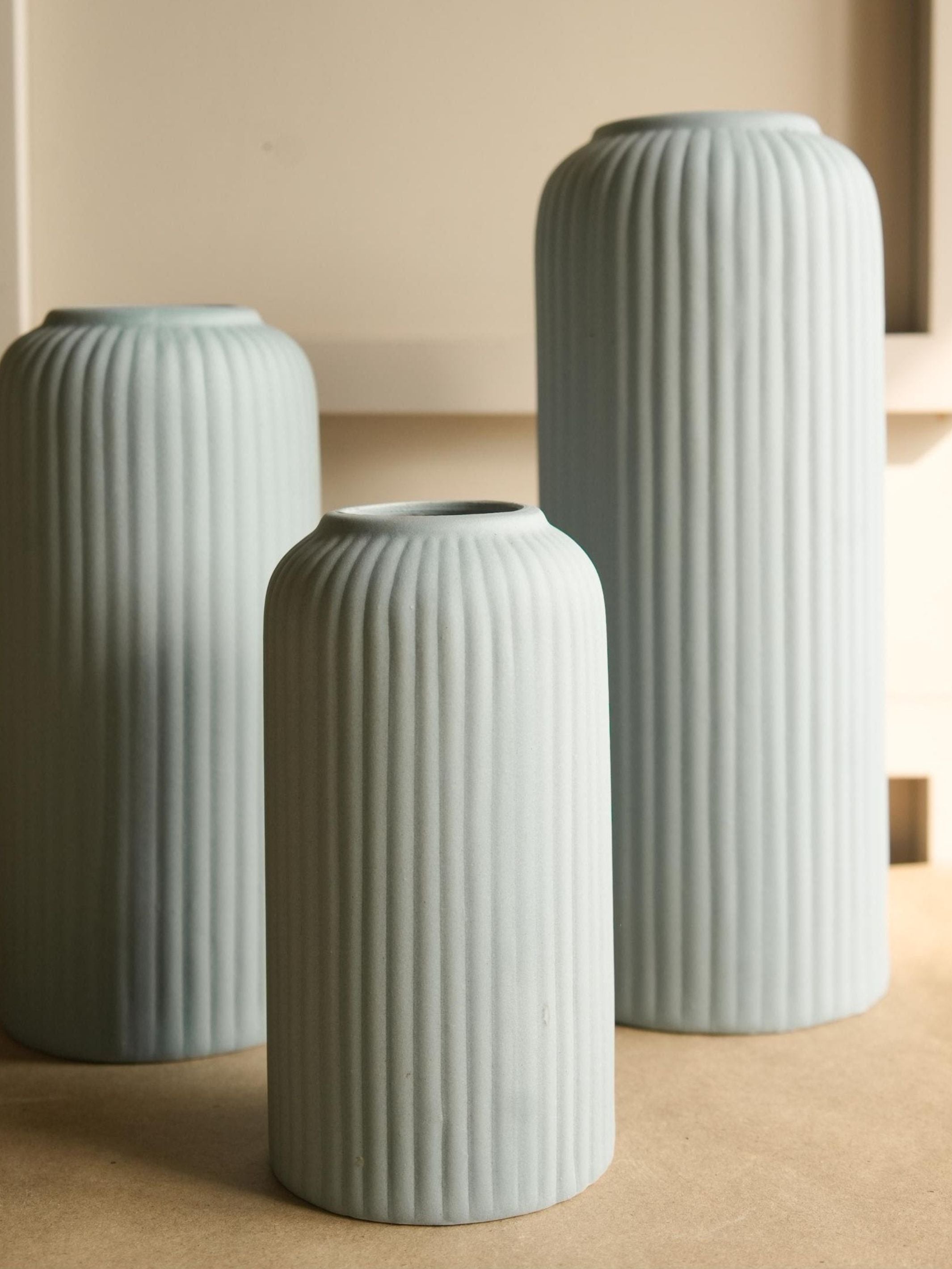 Modern Ribbed vase set of 3