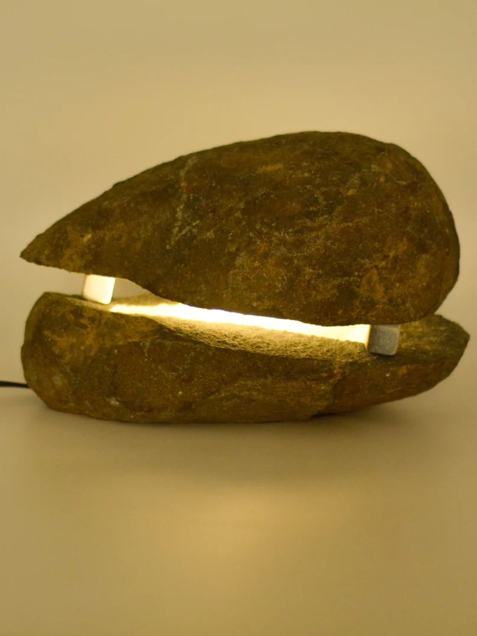 Boulder Lamp