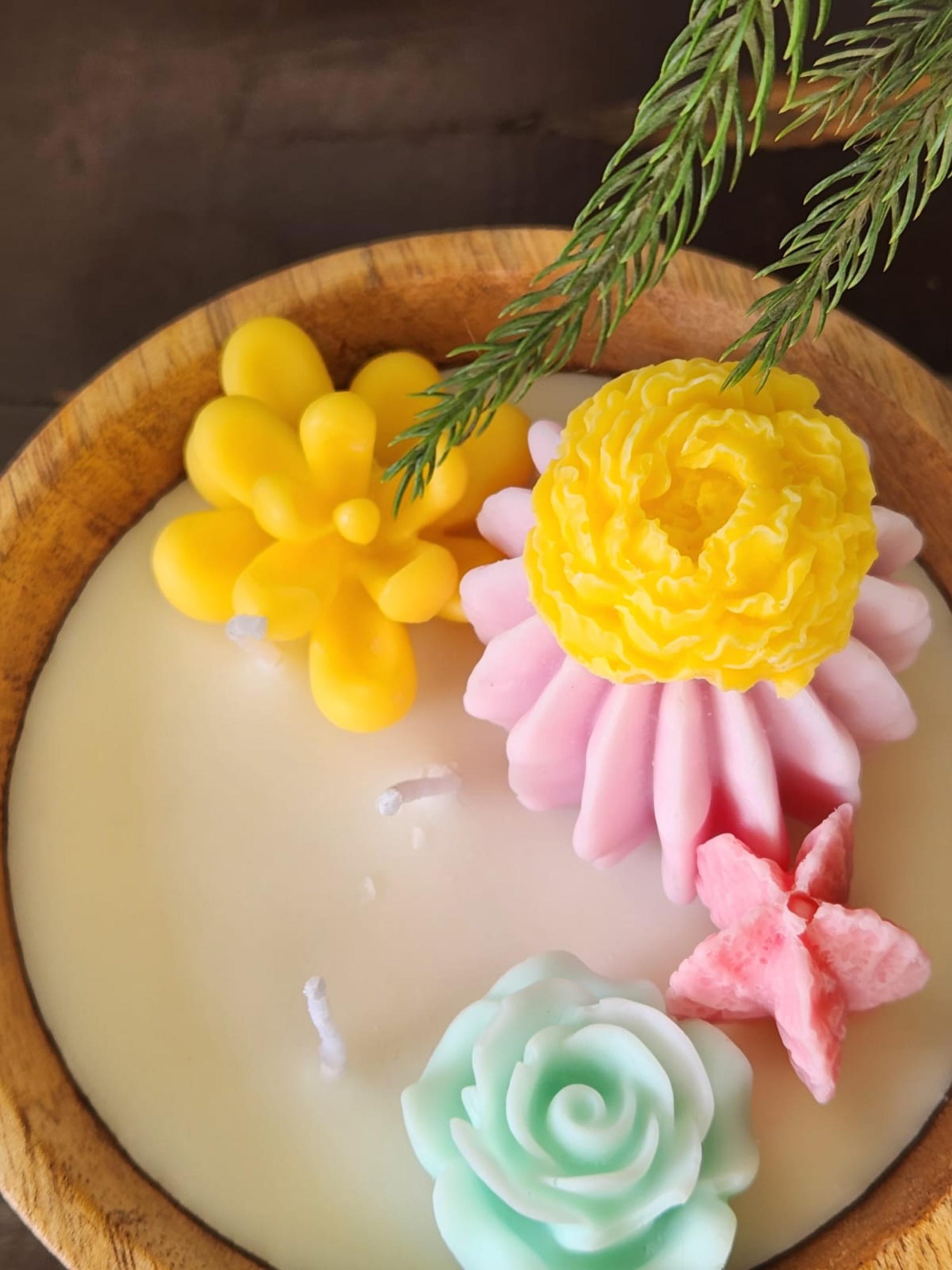 Candle - Yaadon ki katori