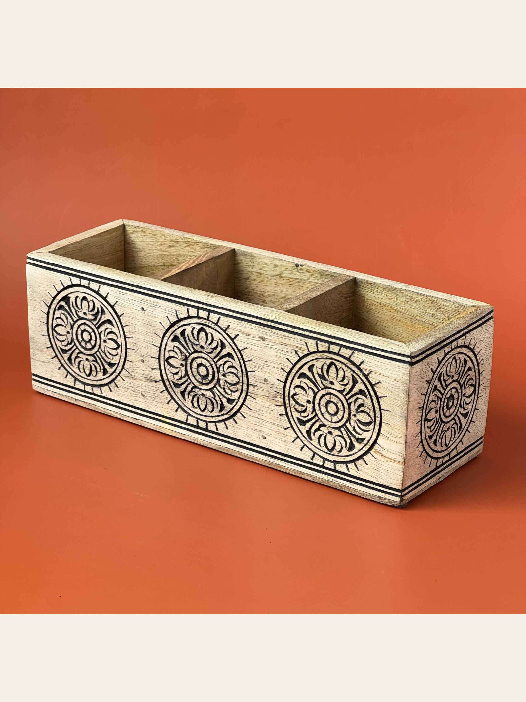 Carved Wood Cutlery Holder Black