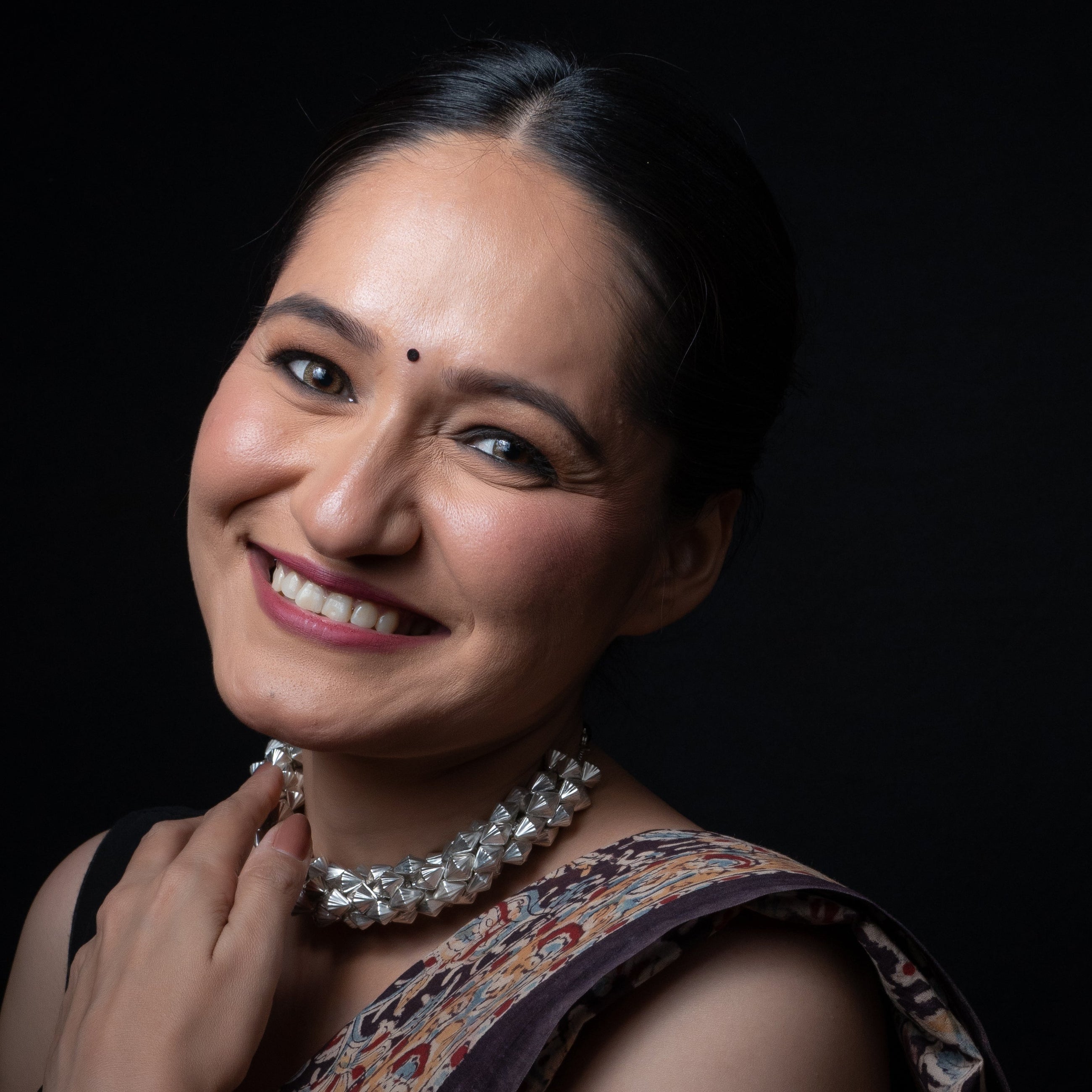 Chir Guluband Silver Choker Necklace