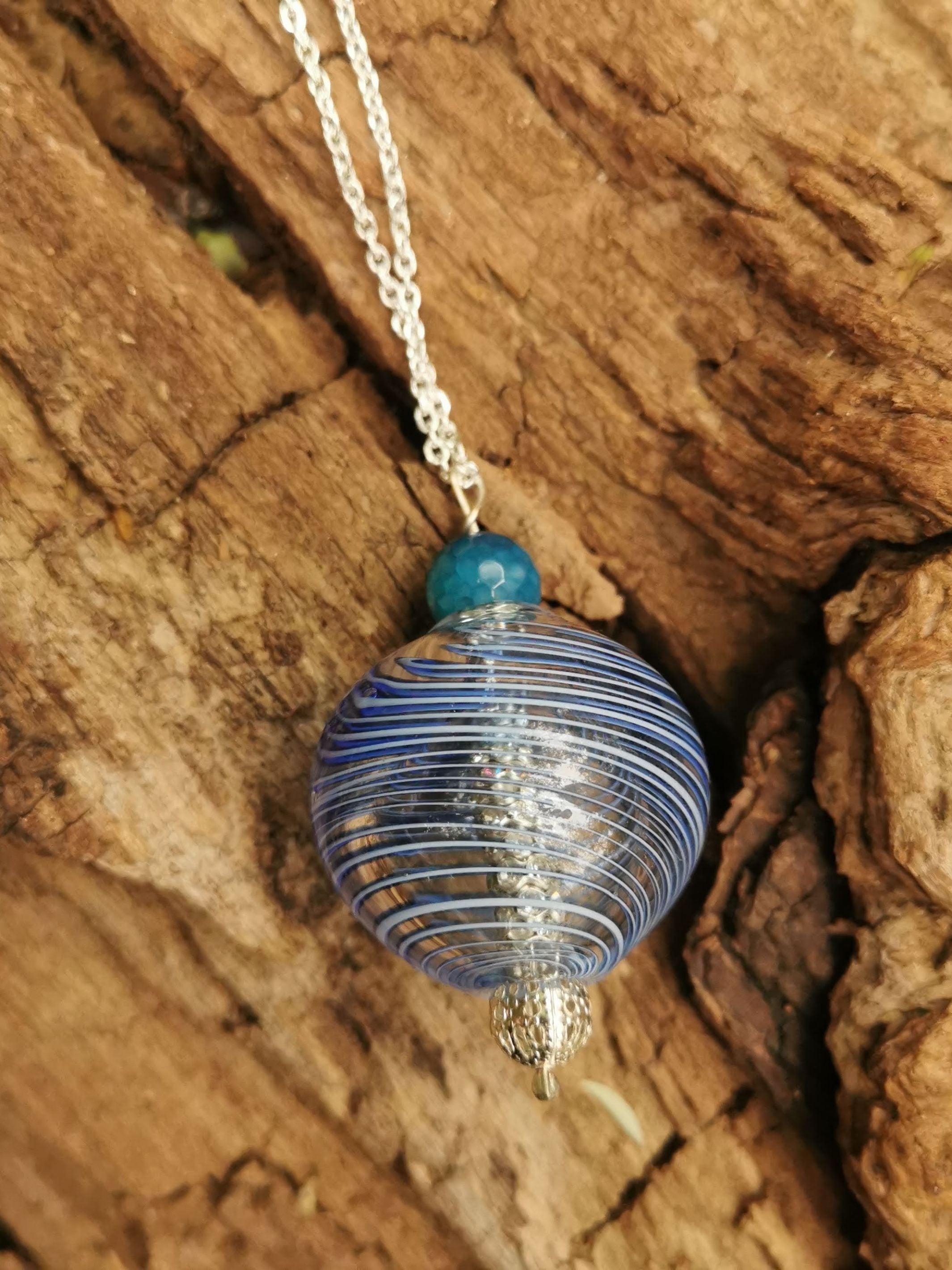 Classic Charm Necklace Blue