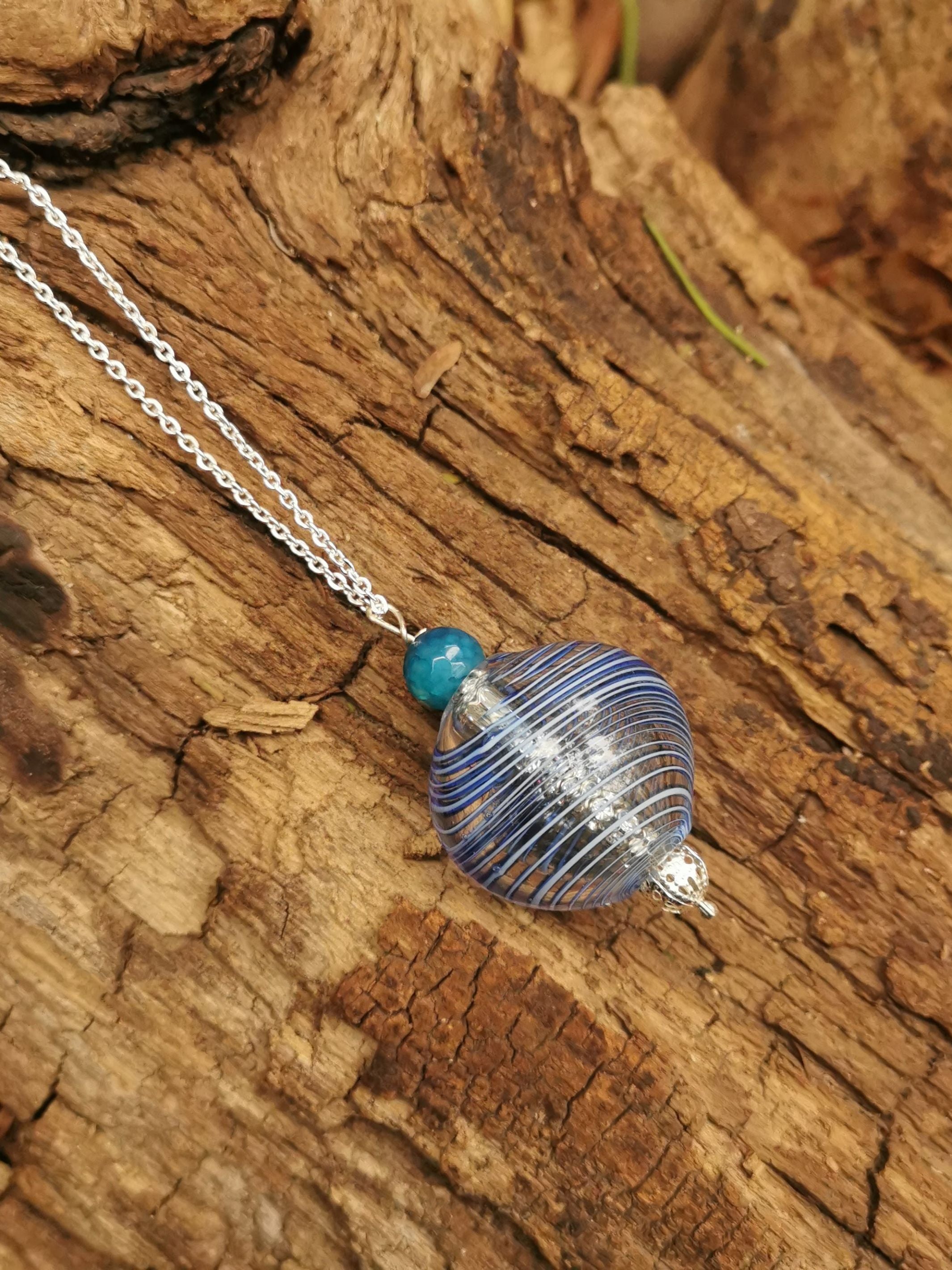 Classic Charm Necklace Blue