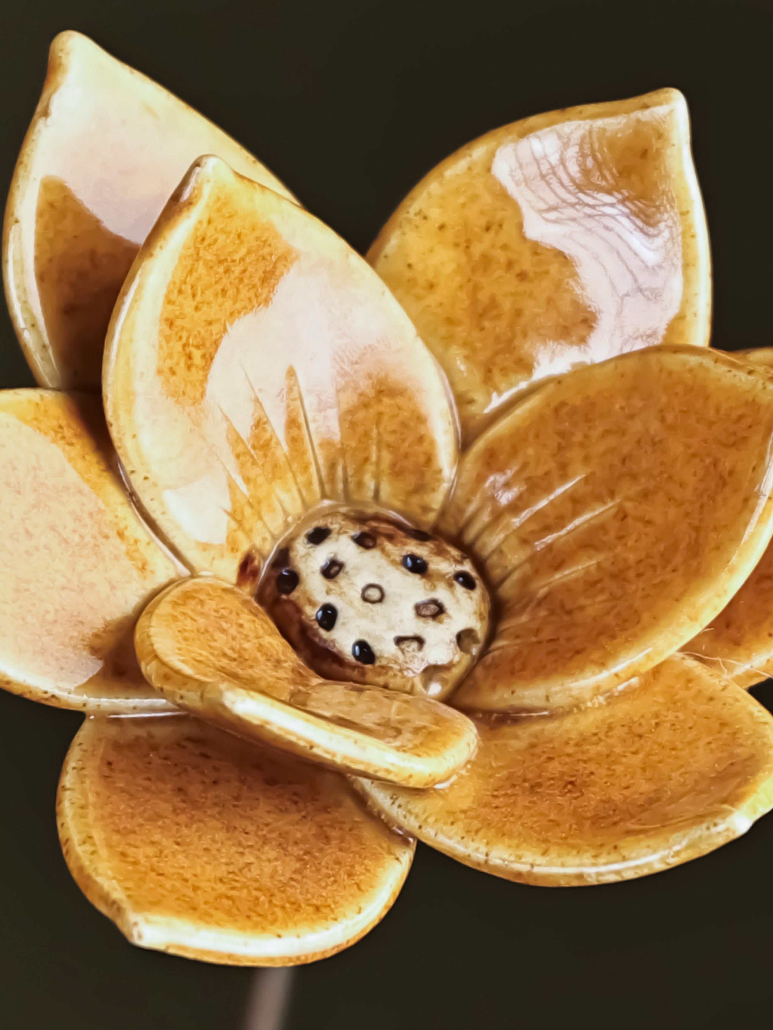 Dayflower Large - Single Flower Stem (Mustard Yellow)