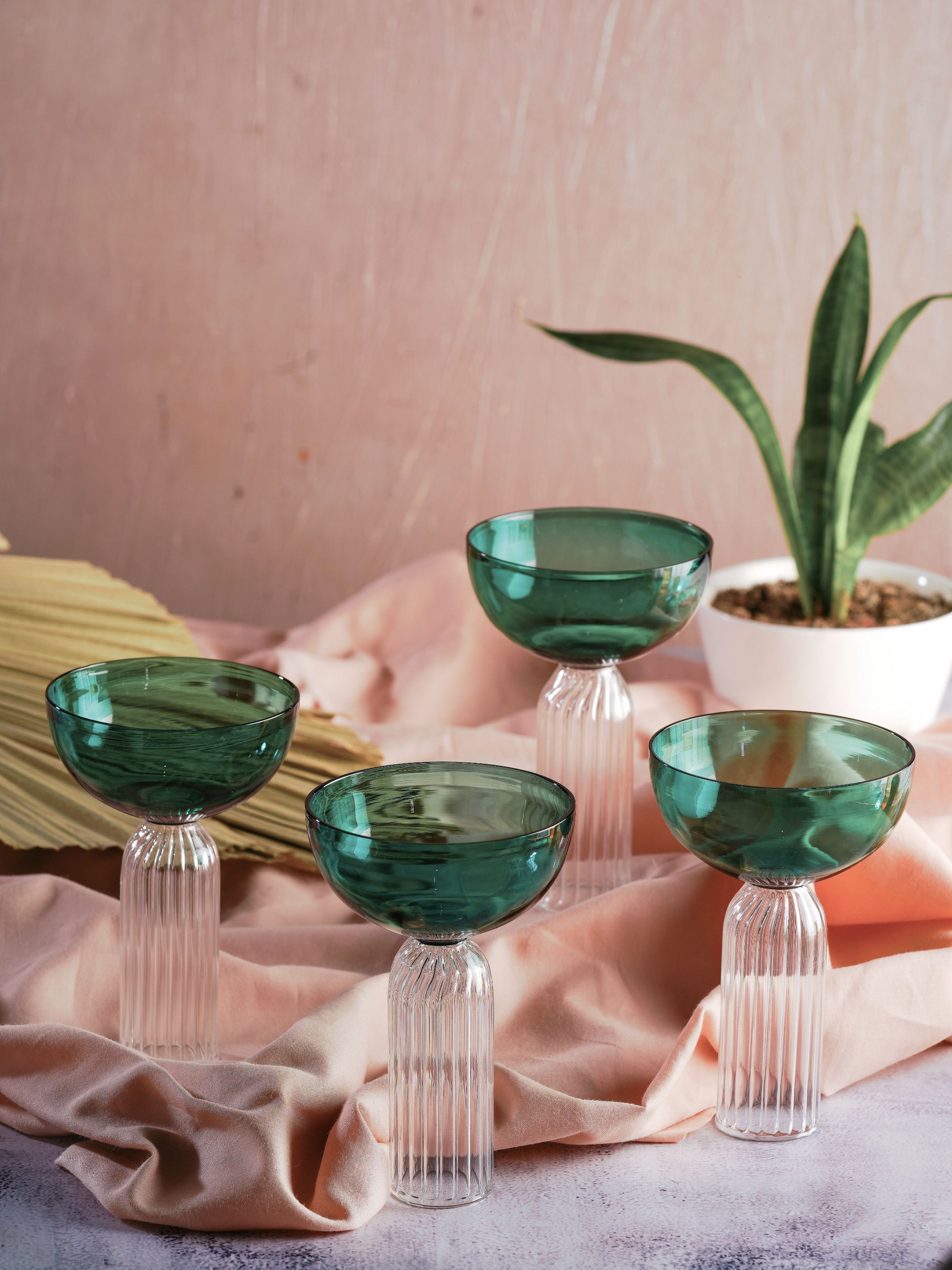 Dd Teal Stem Glass Set Of 4 Gift Box