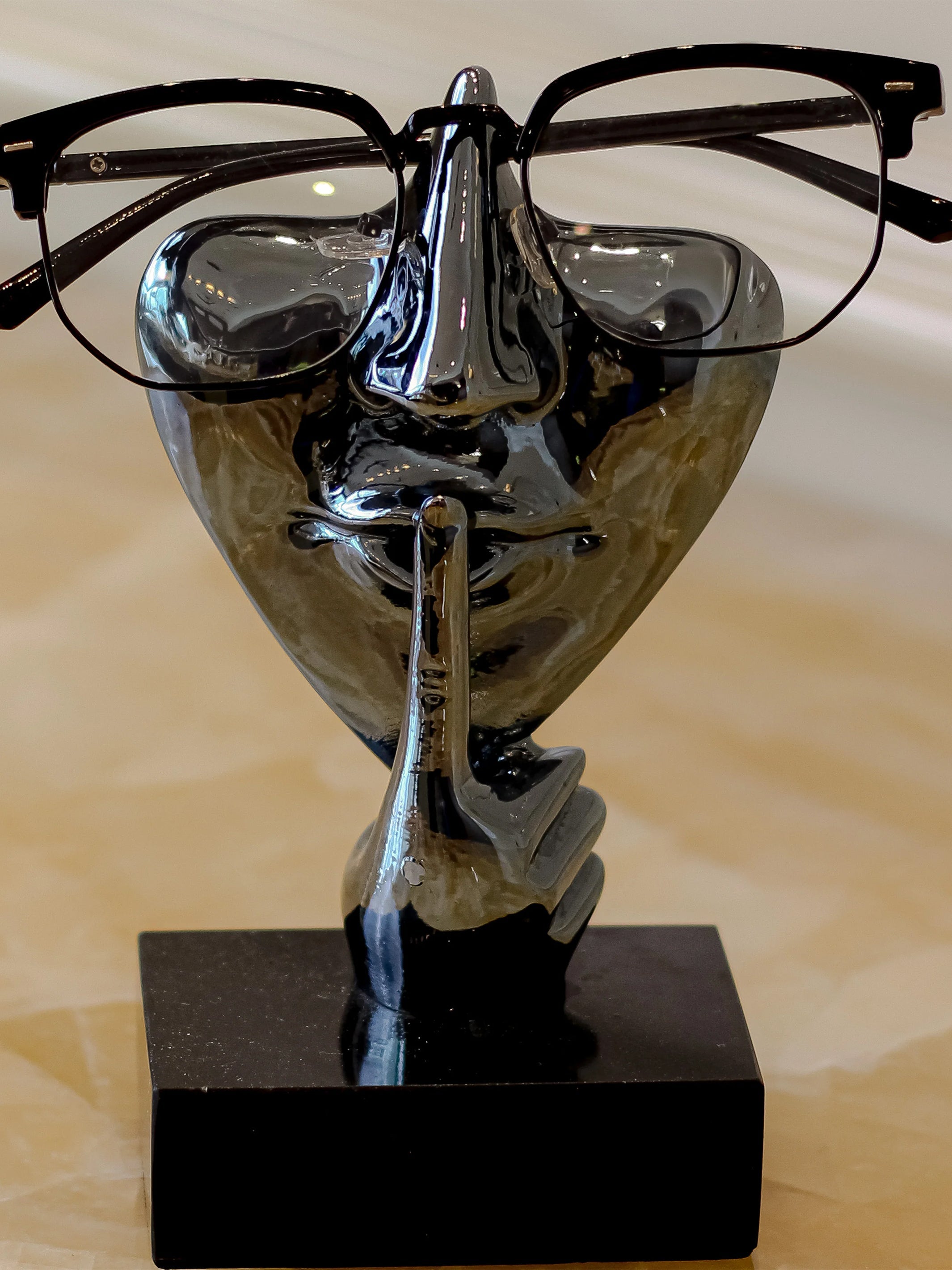 Desk Spectacle Stand