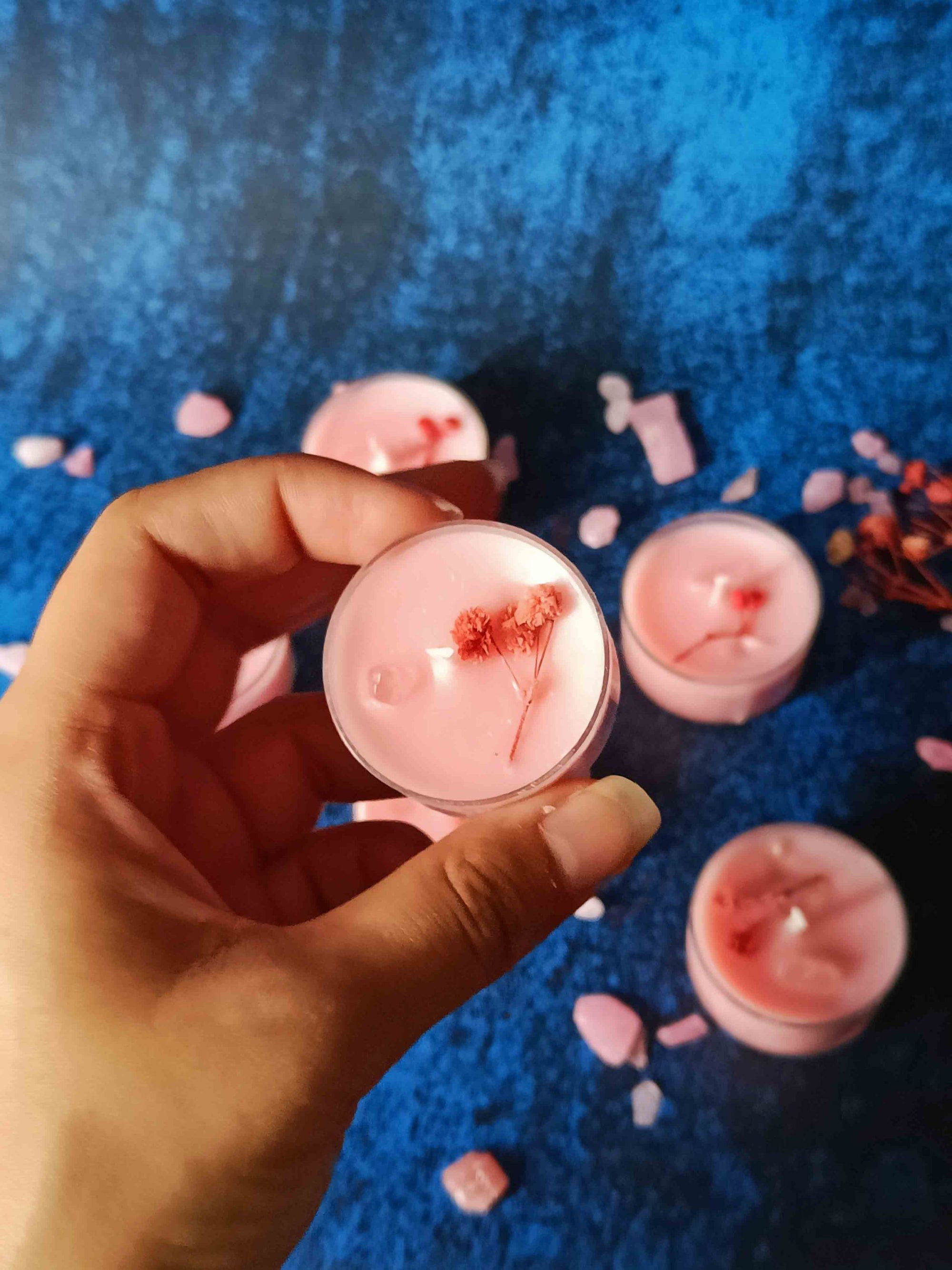 Tealight Candles Set Of 6 - Dry Flowers & Crystal