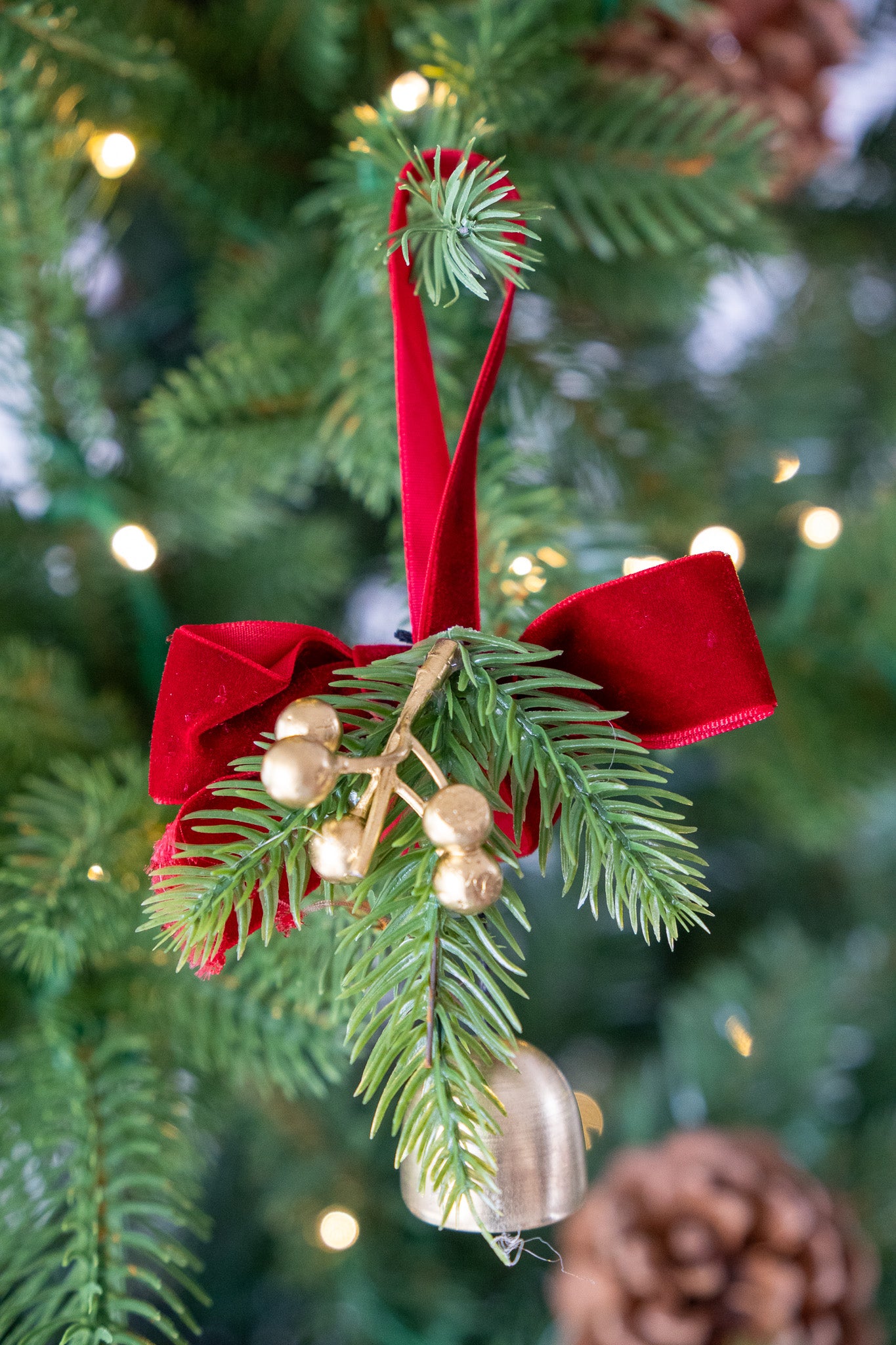 Red Velvet Bow Hanging Ornament with Gold Berries set of 4