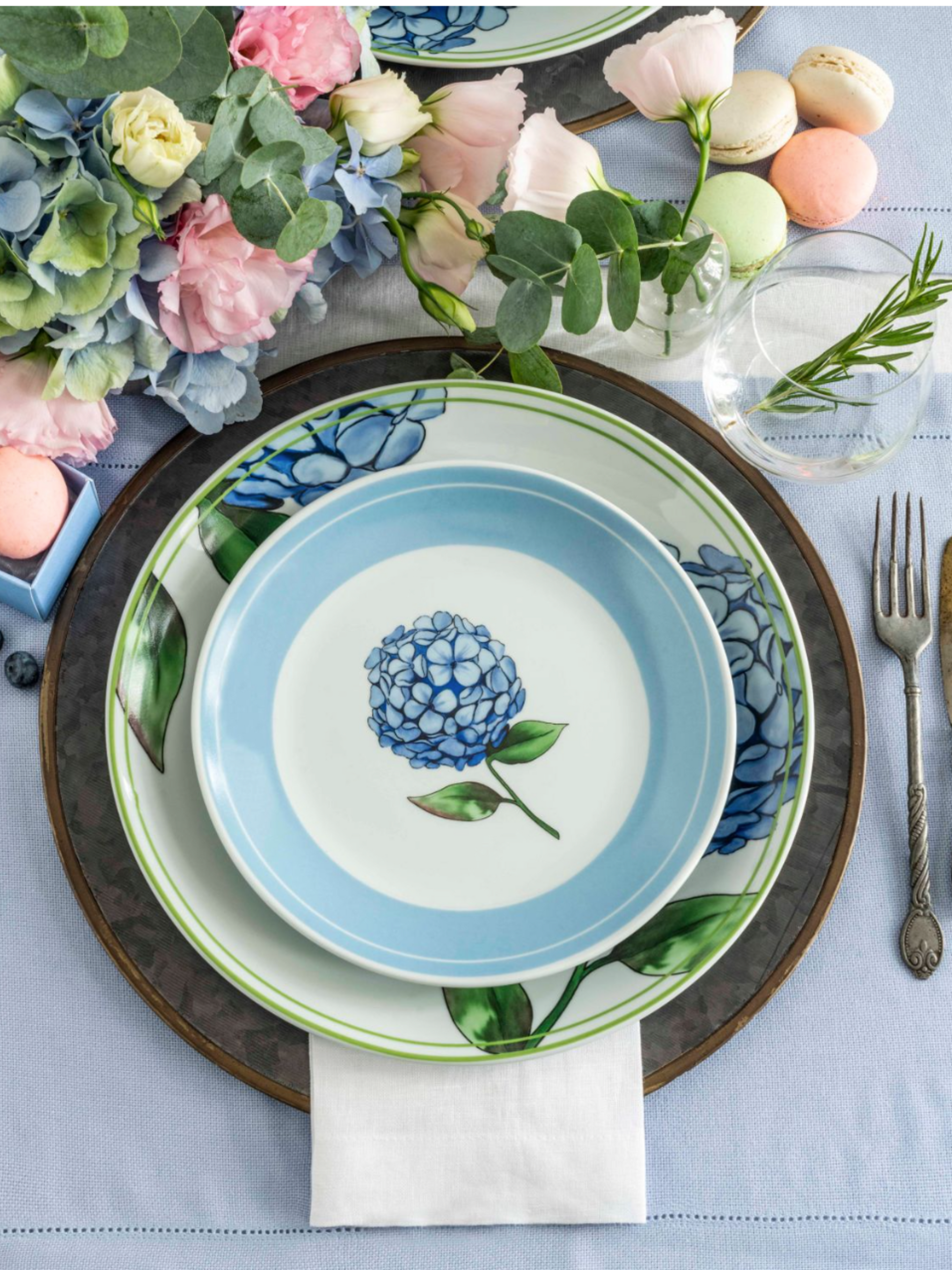 Mai Dinner Plate
