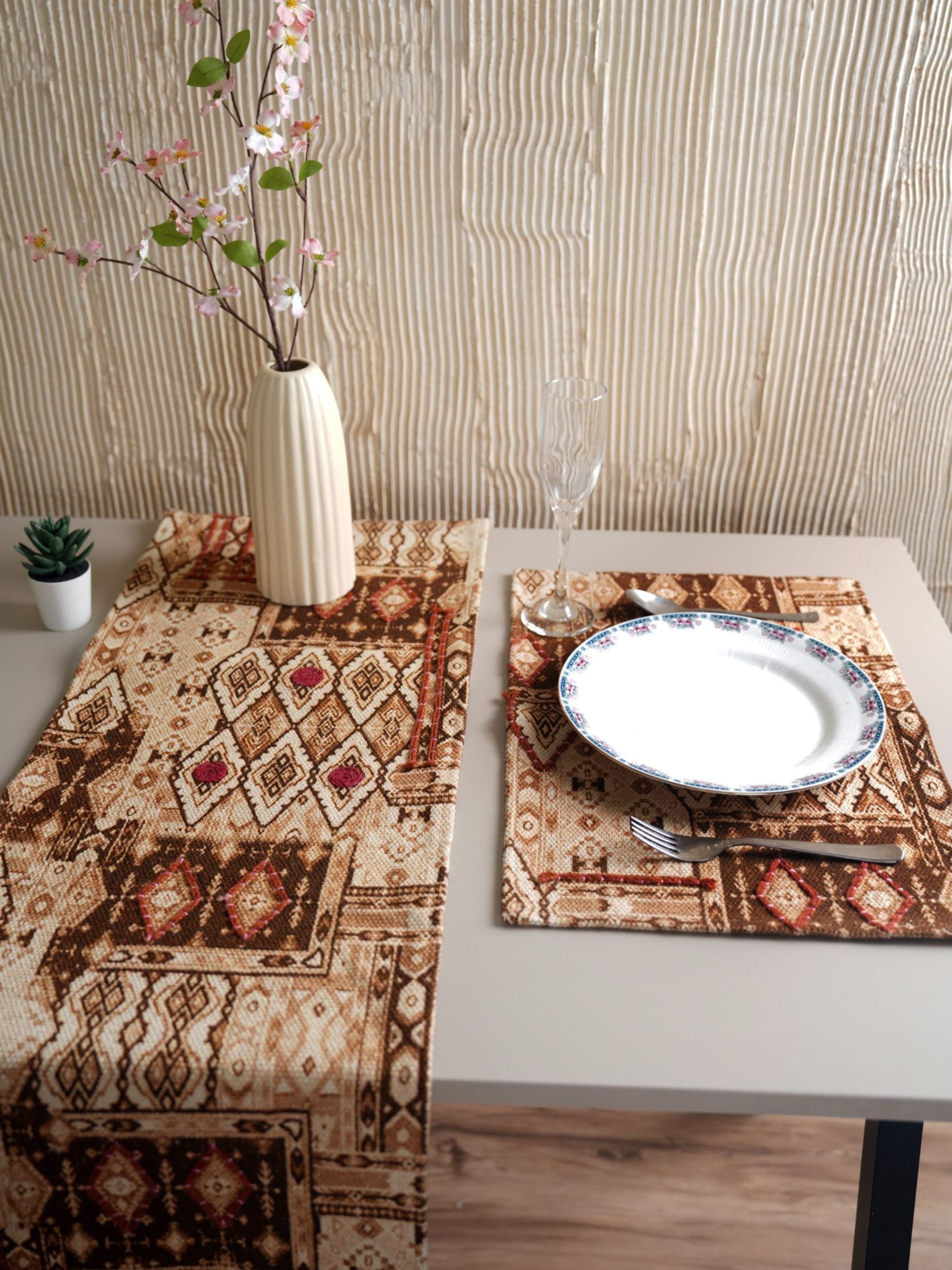 Table Runner - Heritage Hue