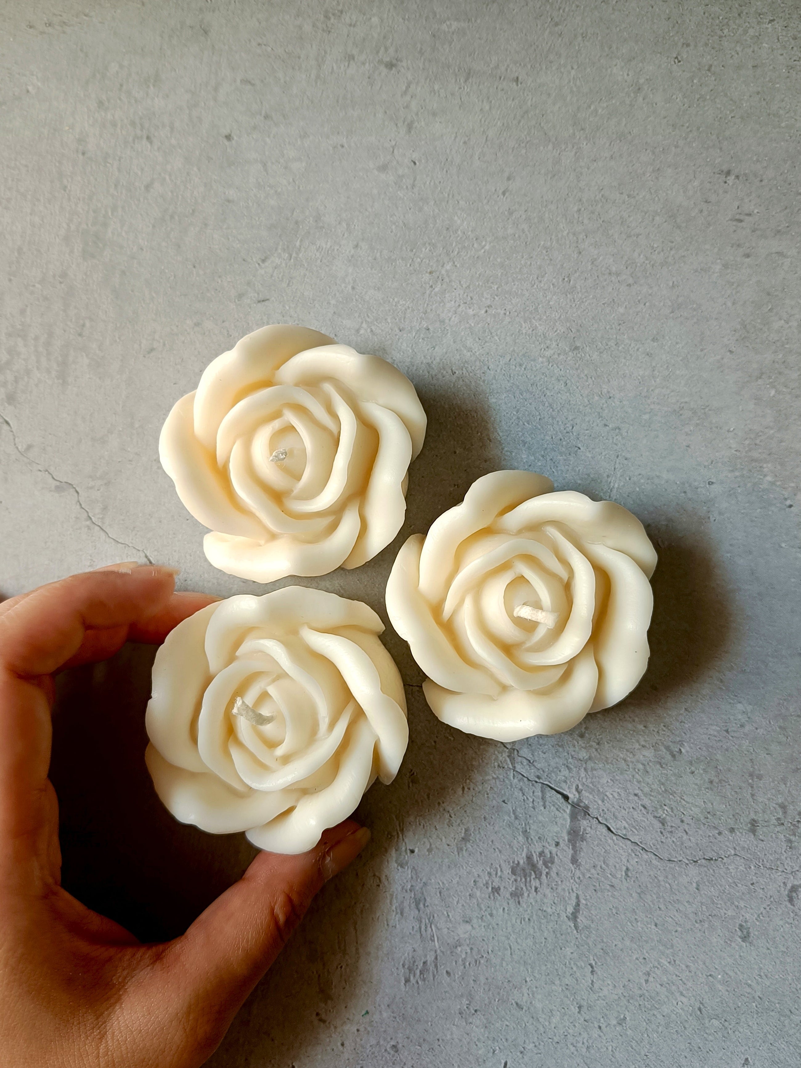 The Rose Candle Gift Set