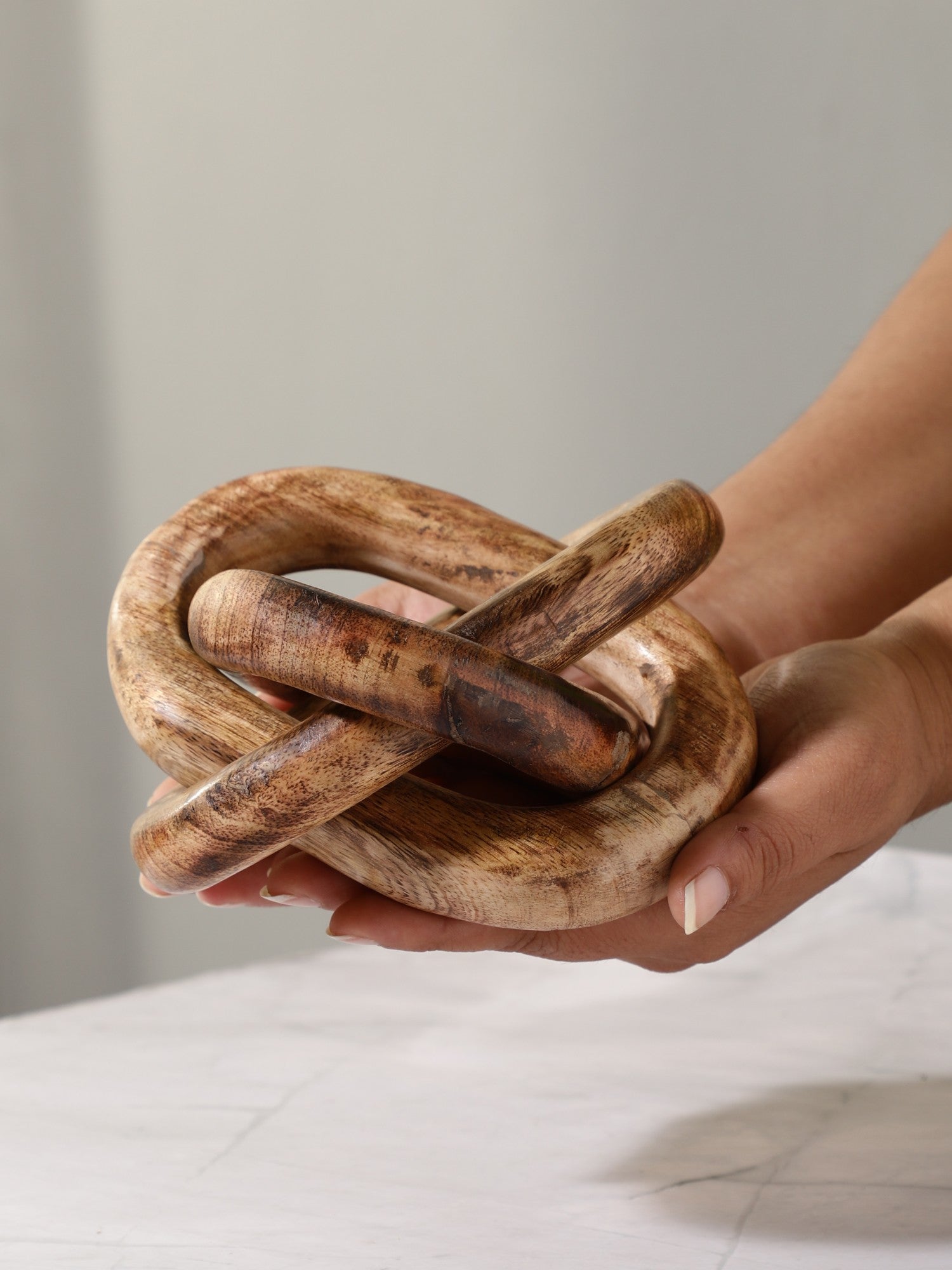 Wooden Chain (3 Knots)