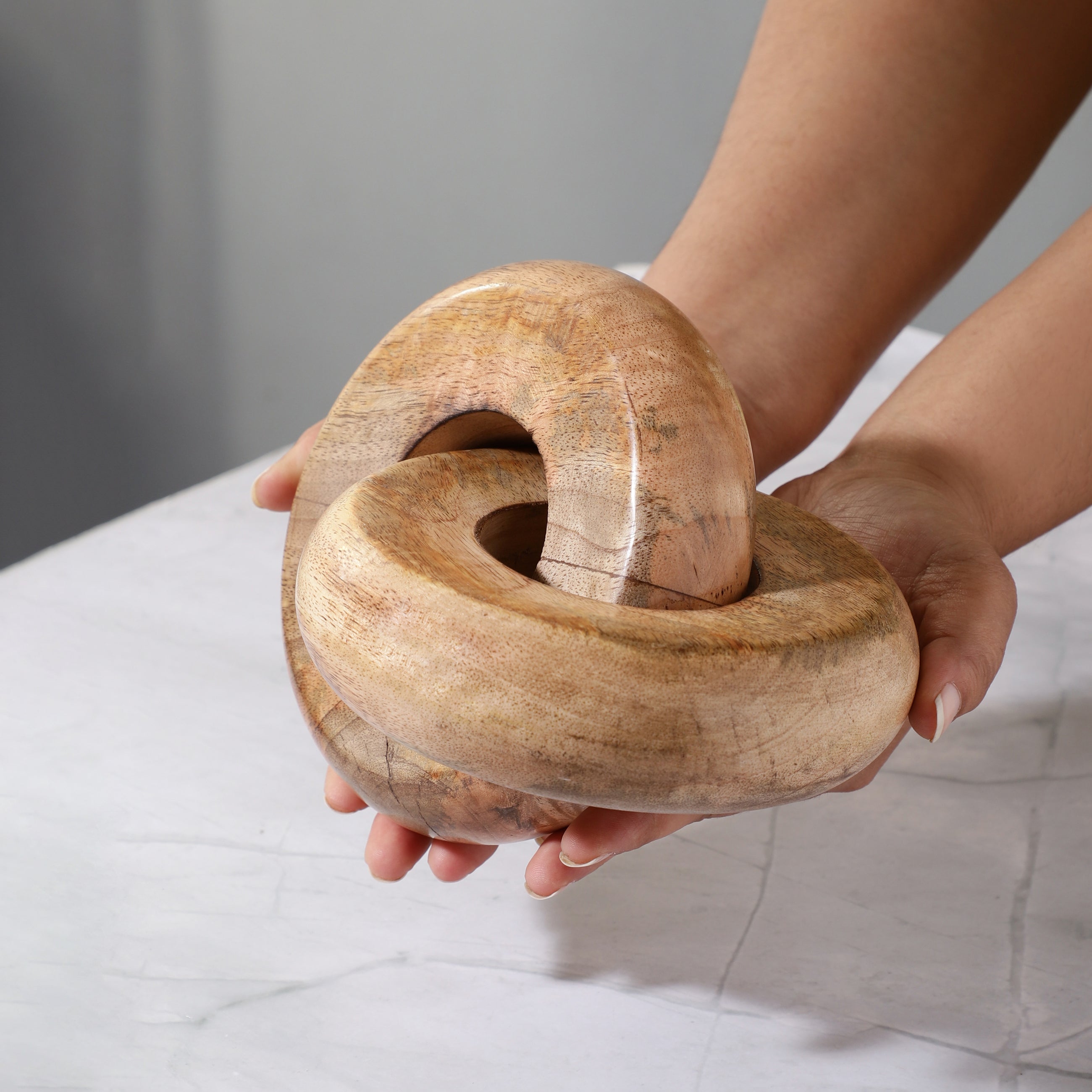 Wooden Chain (2 Knots)