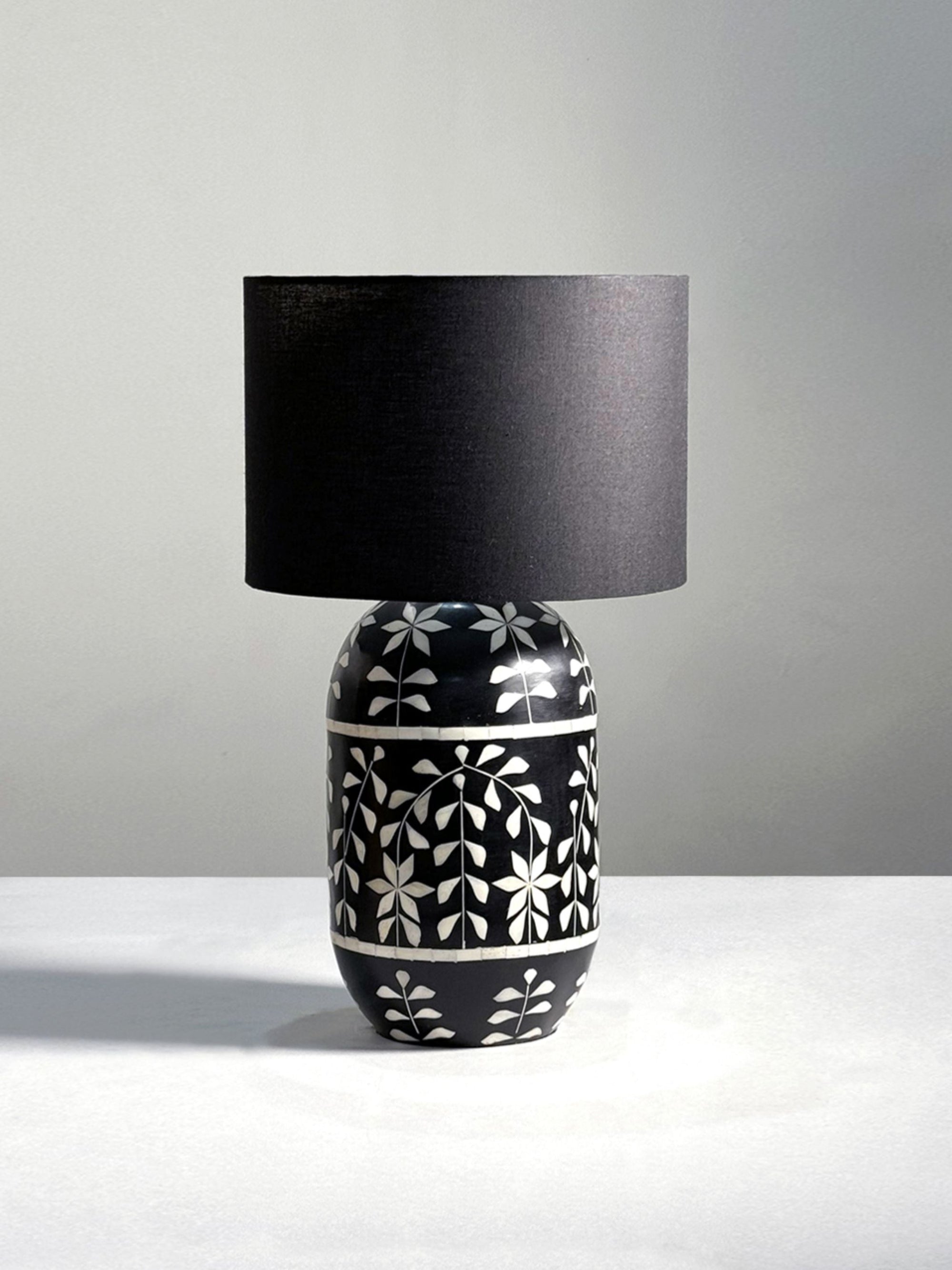 Kalla Petal Table Lamp