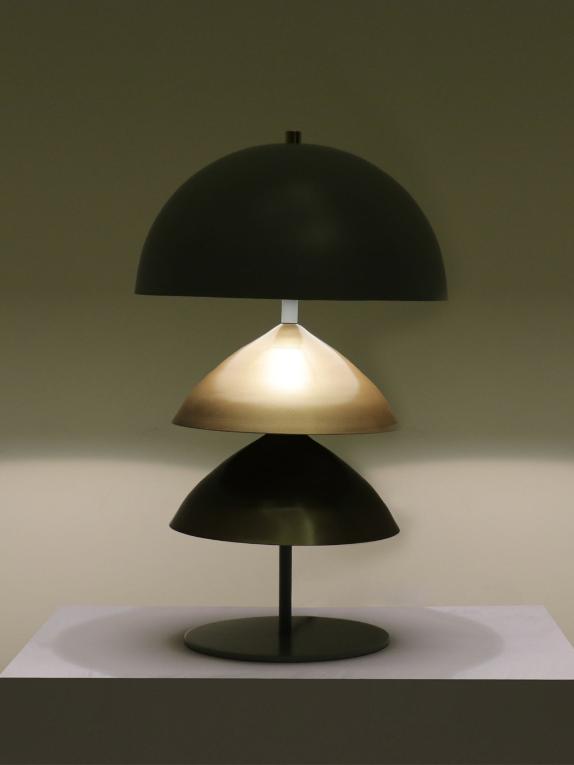 Klint Ray Table Lamp