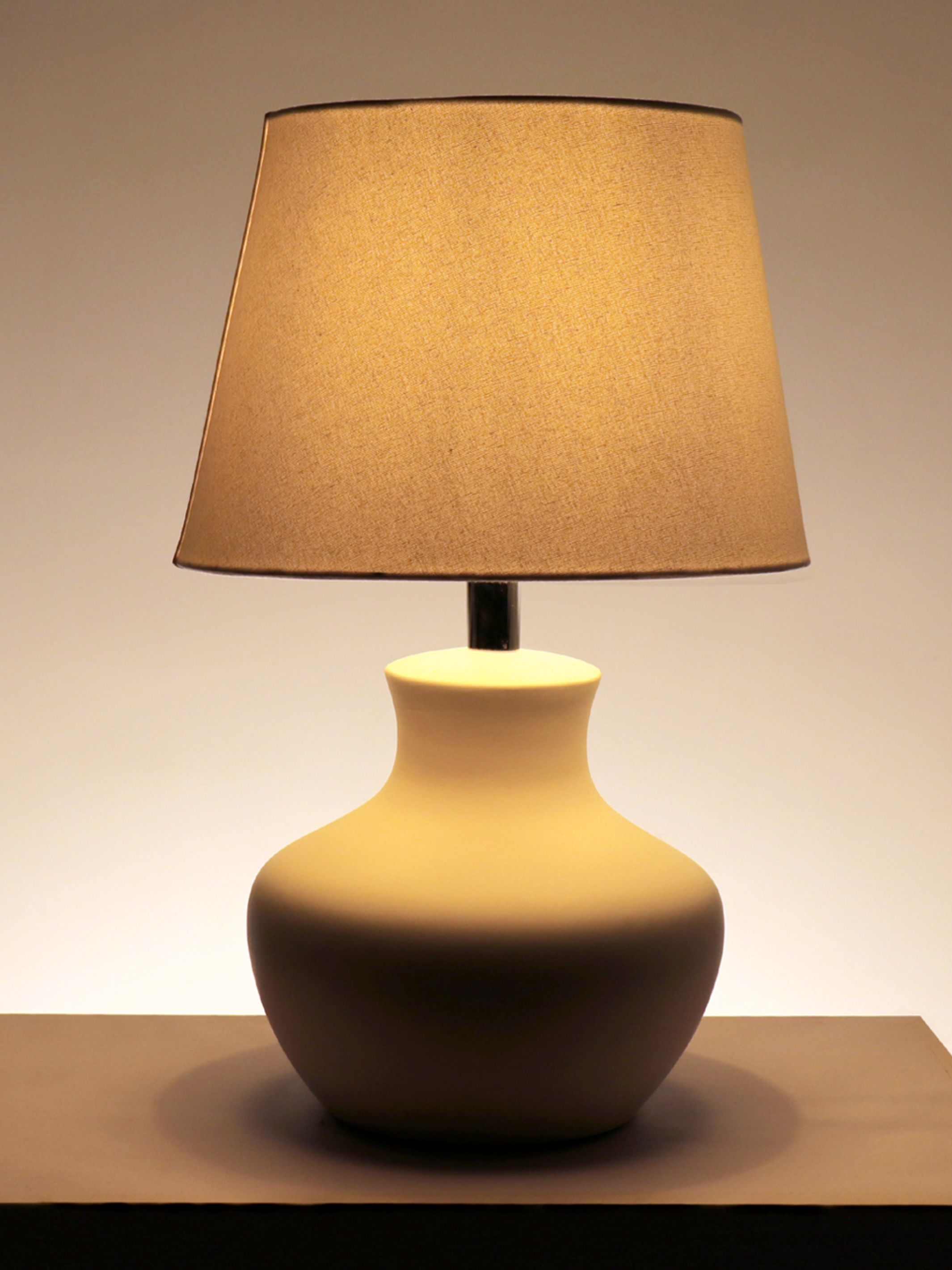 Krug Table Lamp