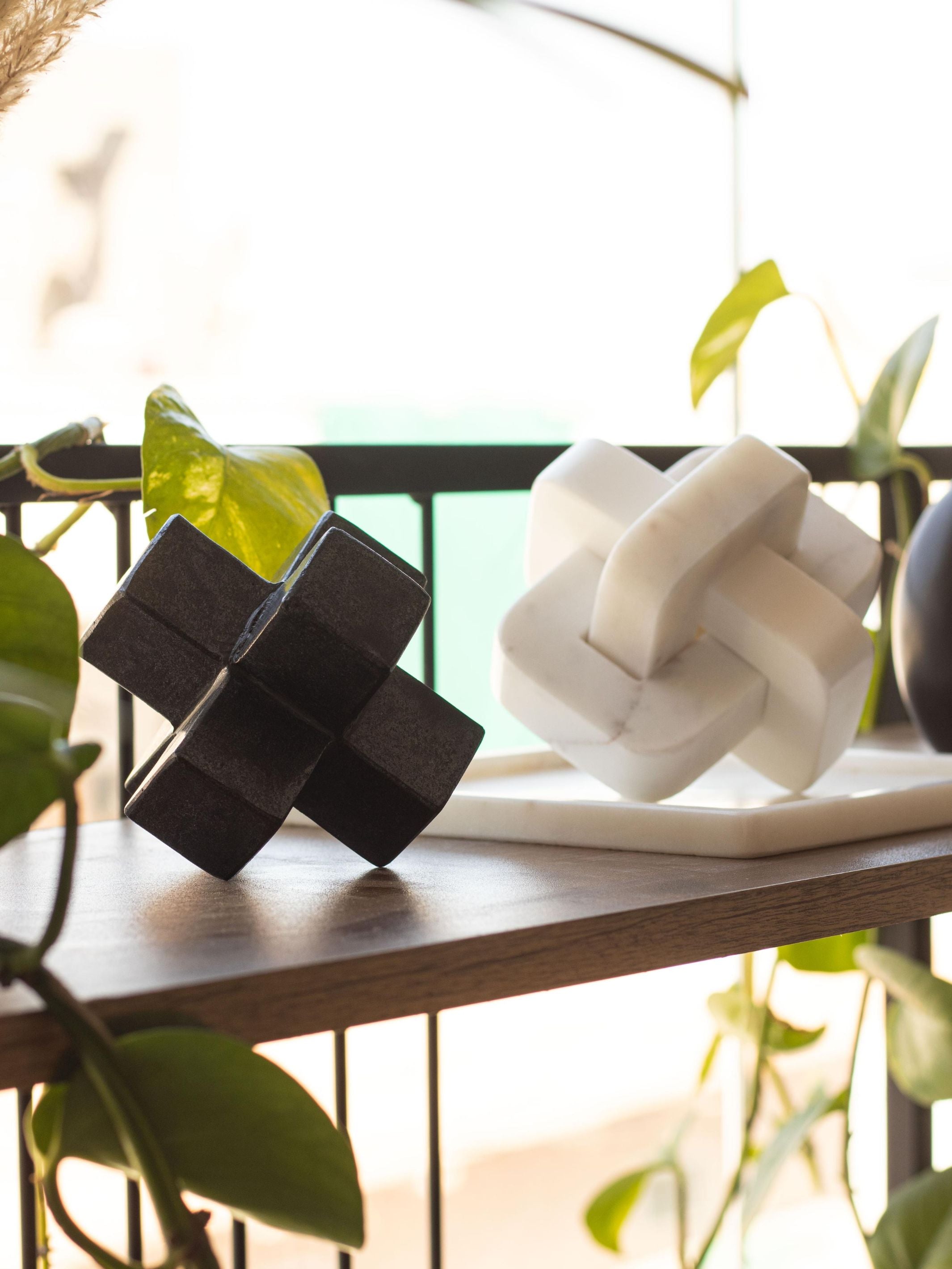 Marble Jack Table Decor