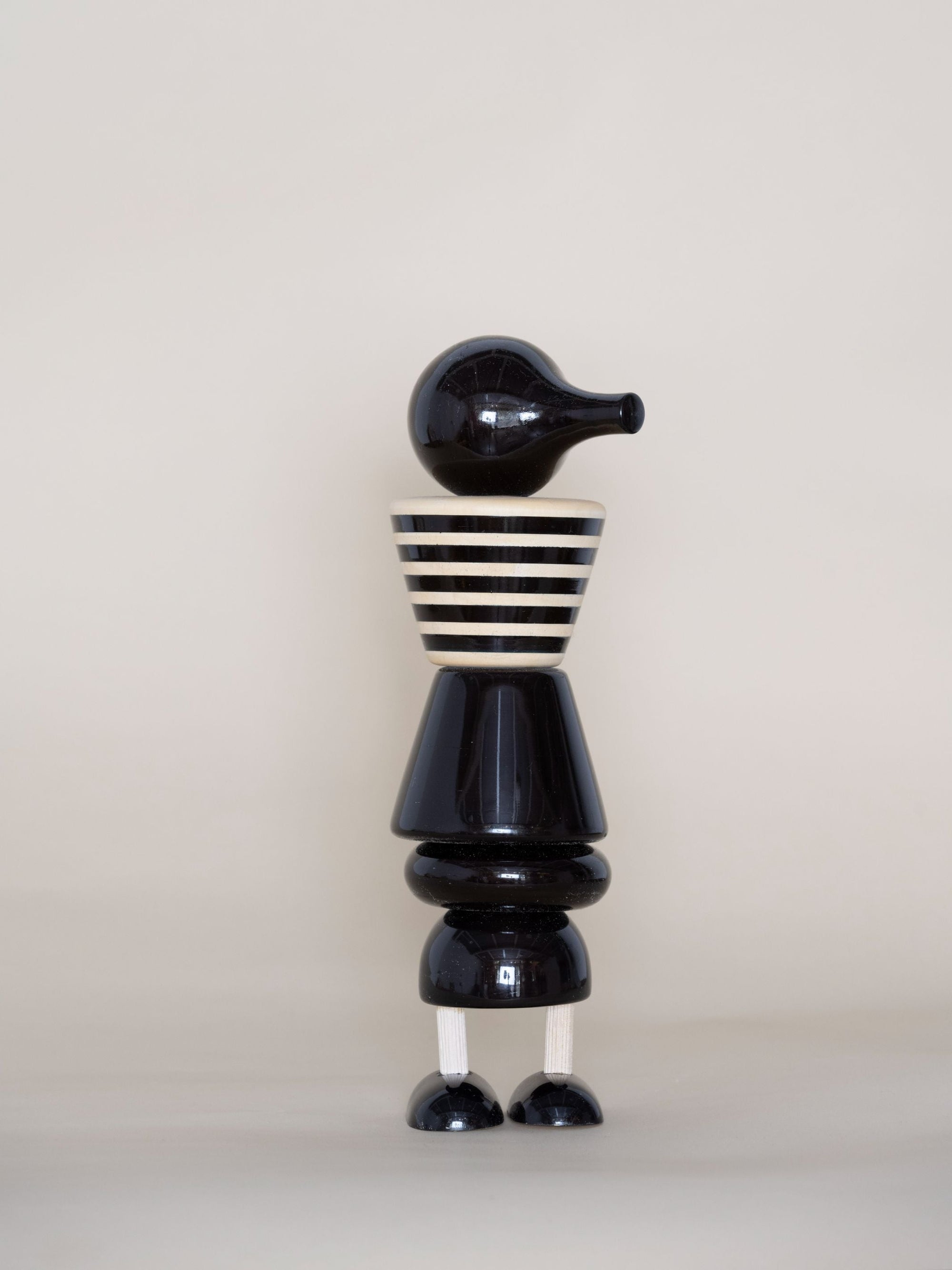 Pascal Indigo Table Decor
