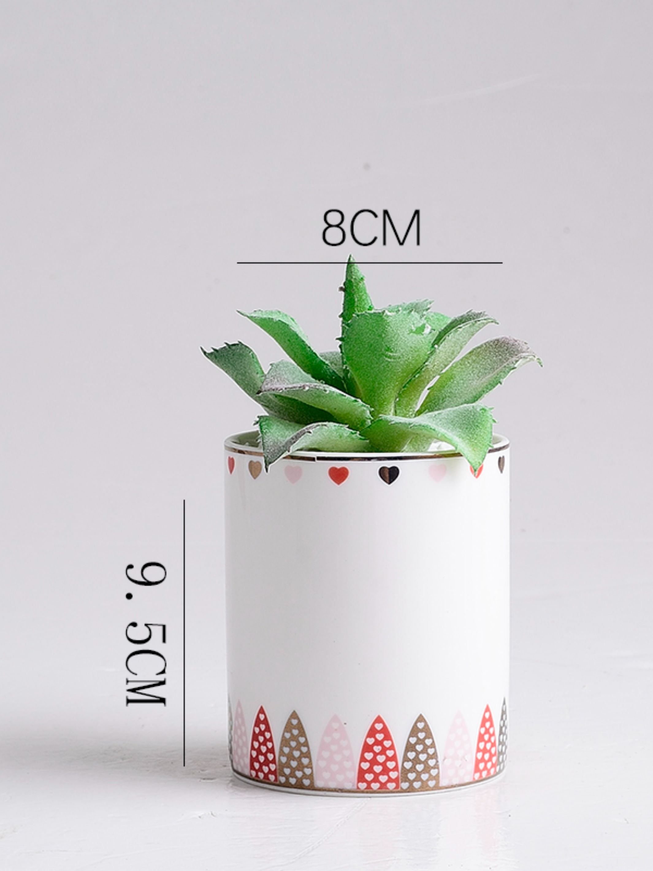 Neher Heart Red Planter