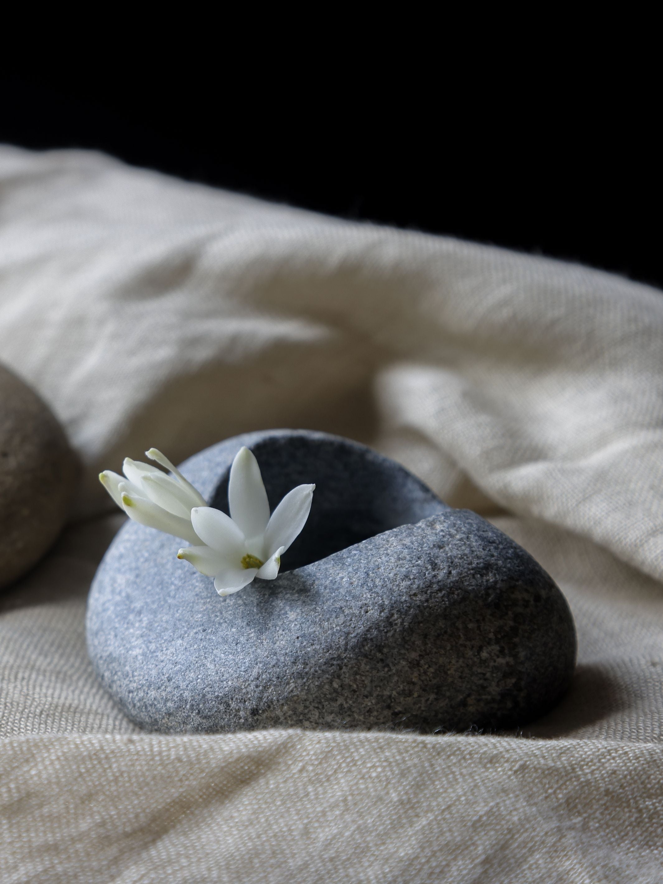 Pebble Tea Light Holder