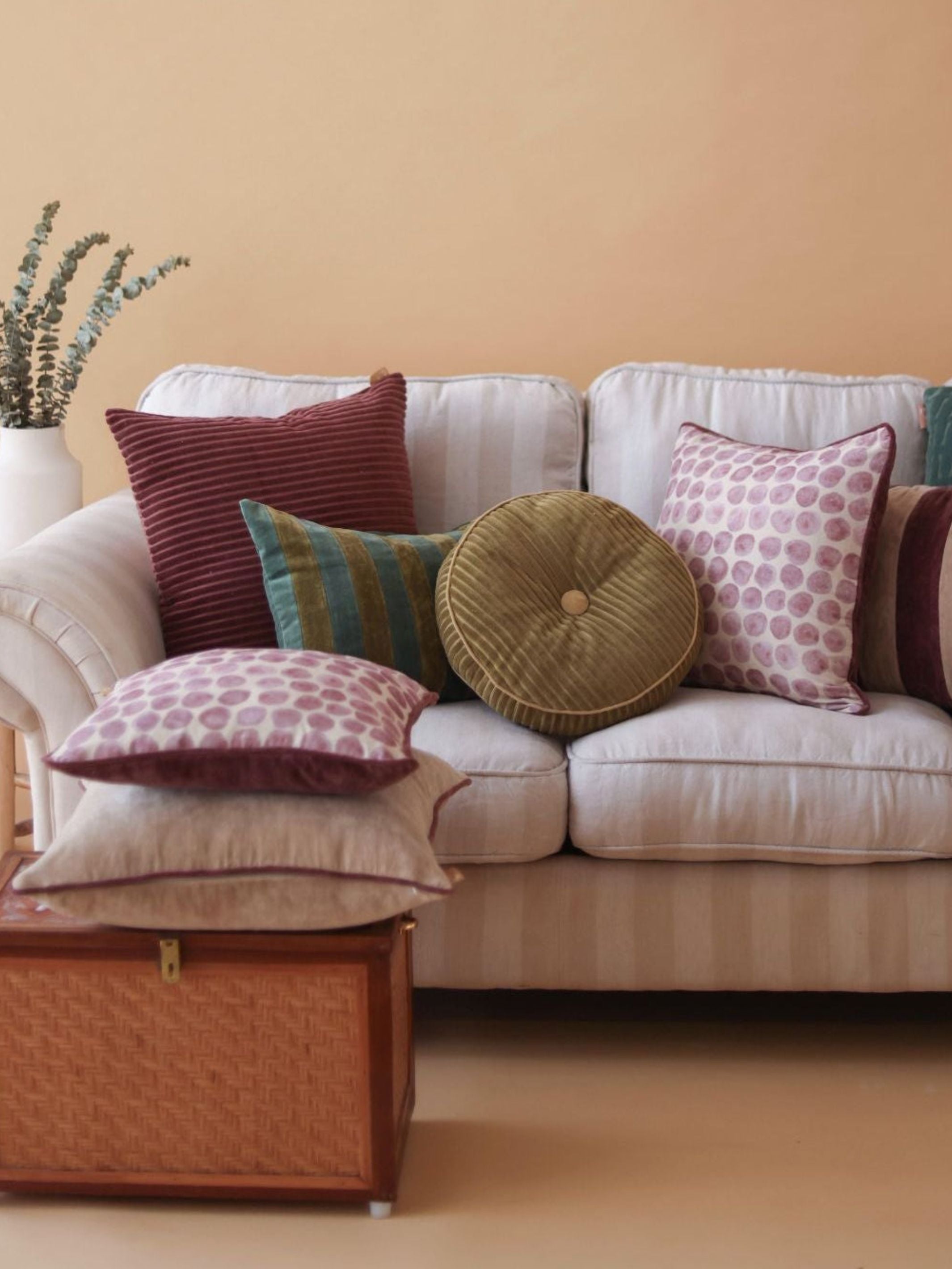 Glow Sandstone Velvet Cushion Cover