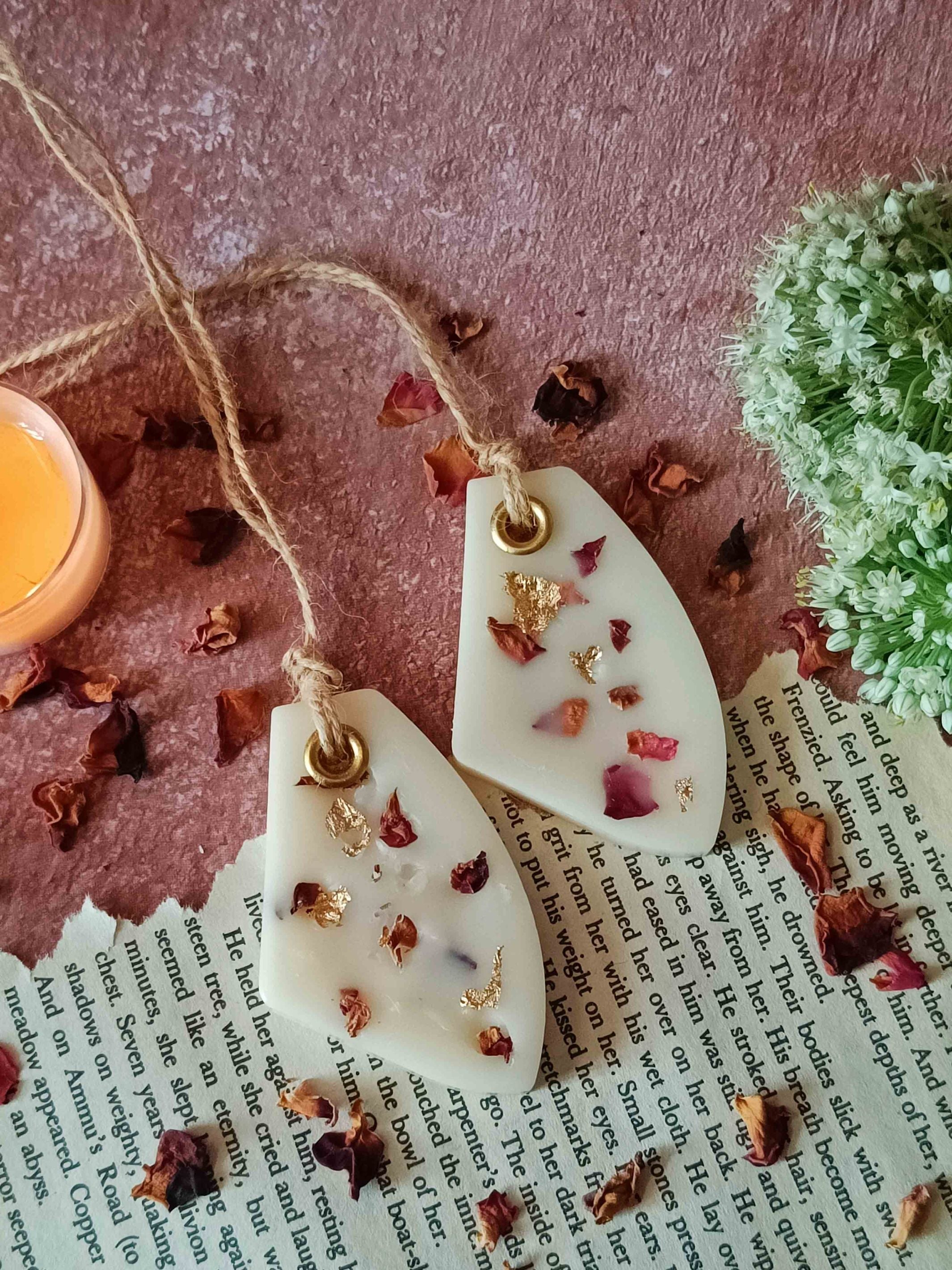 Scented Wax Sachet Arrowhead - Rose Petals