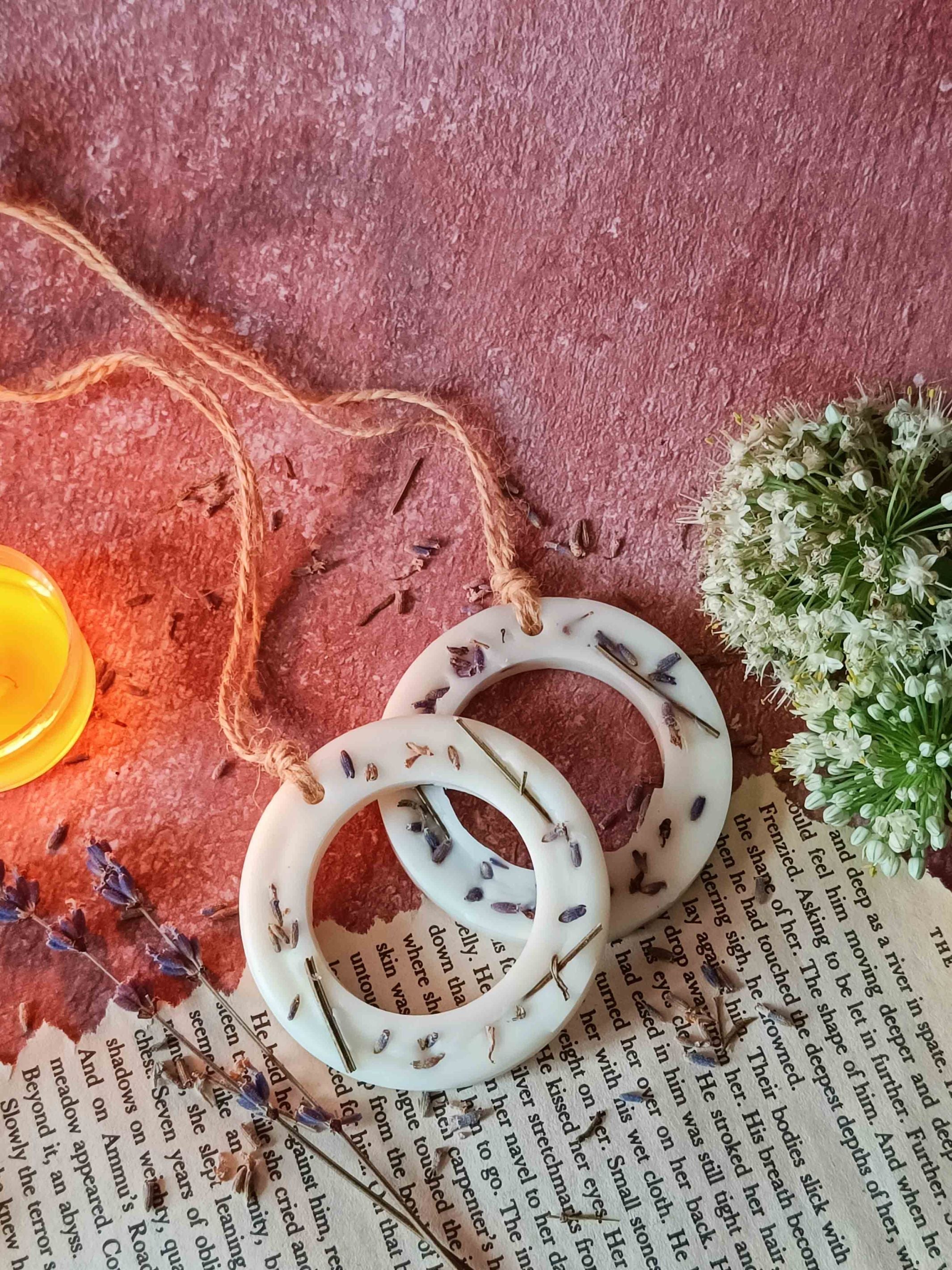 Scented Wax Sachet Hollow Circle - Lavender