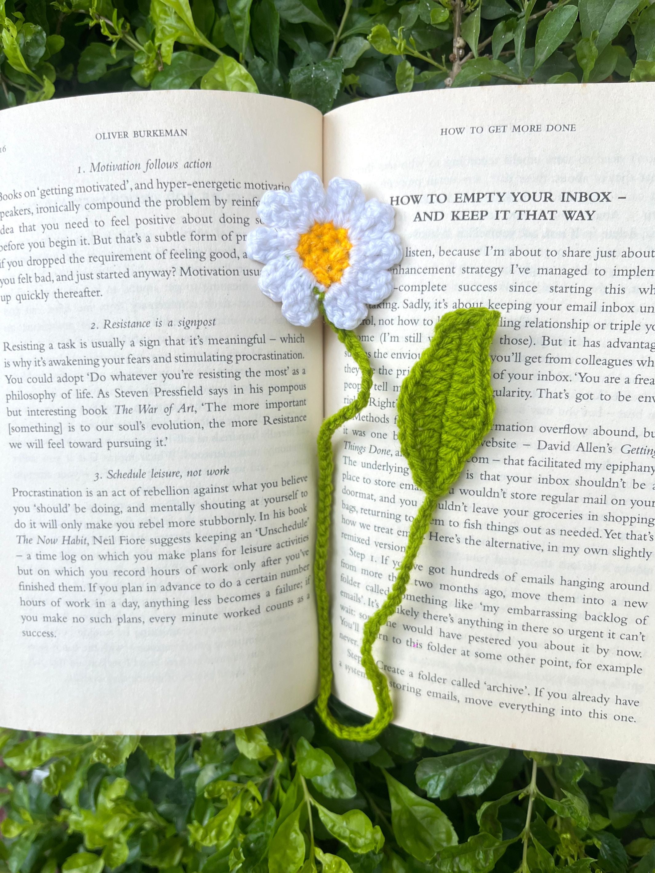 Crochet daisy charm- 3 in one delight