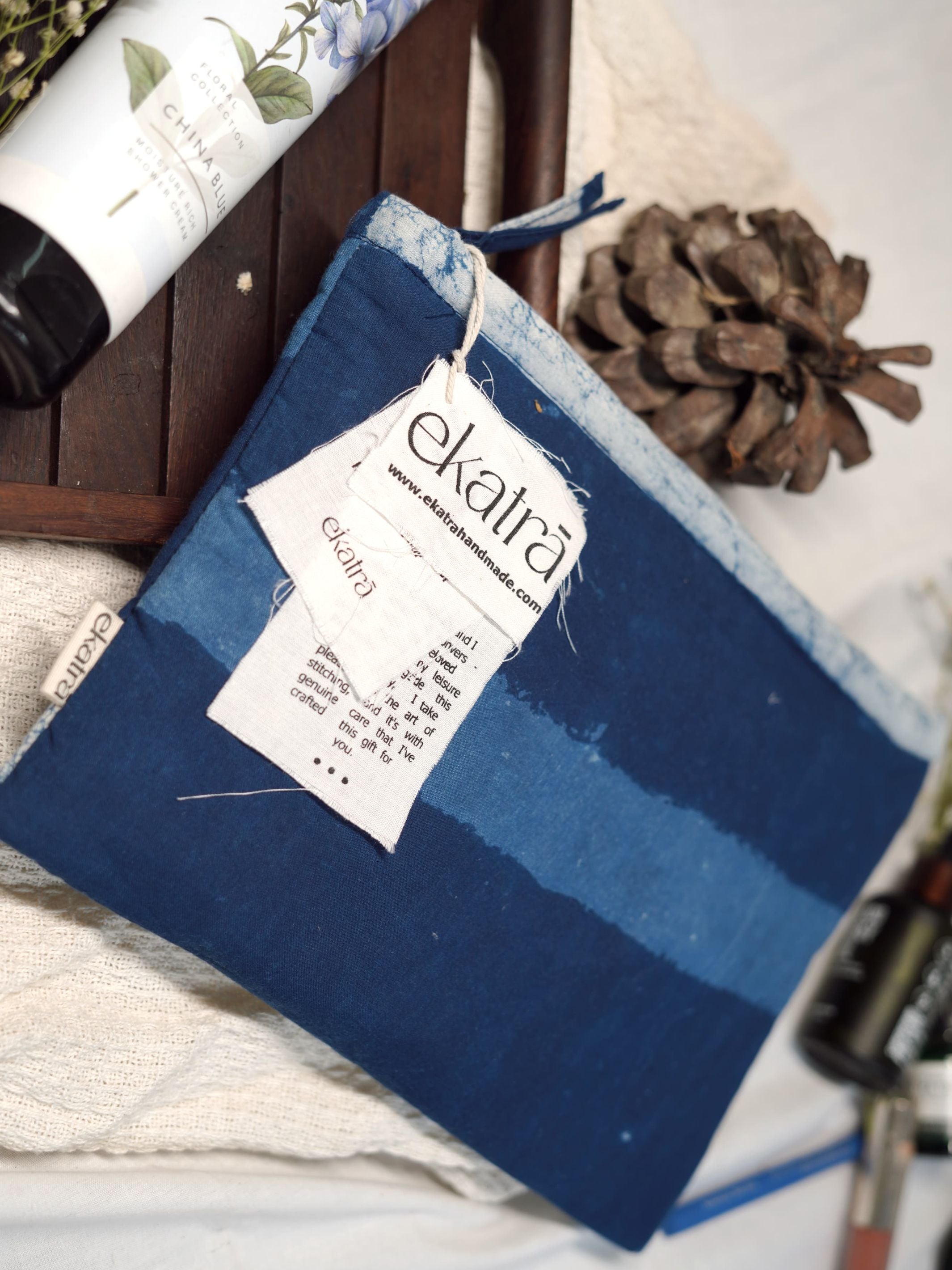 Sustainable Cotton Travel Organizer - Indigo Stripes